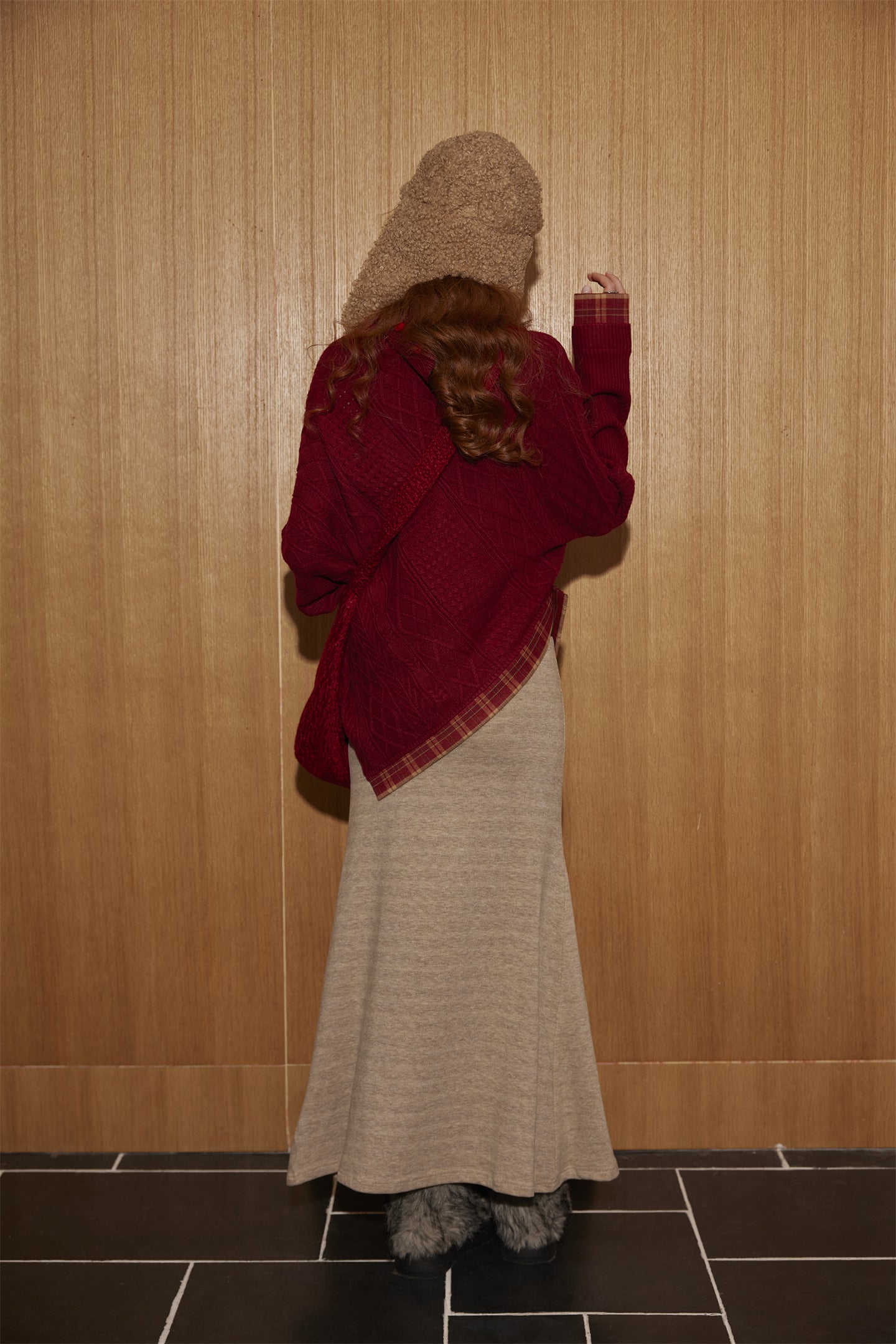 AsGony ASG25373 Elastic knitted fishtail long skirt