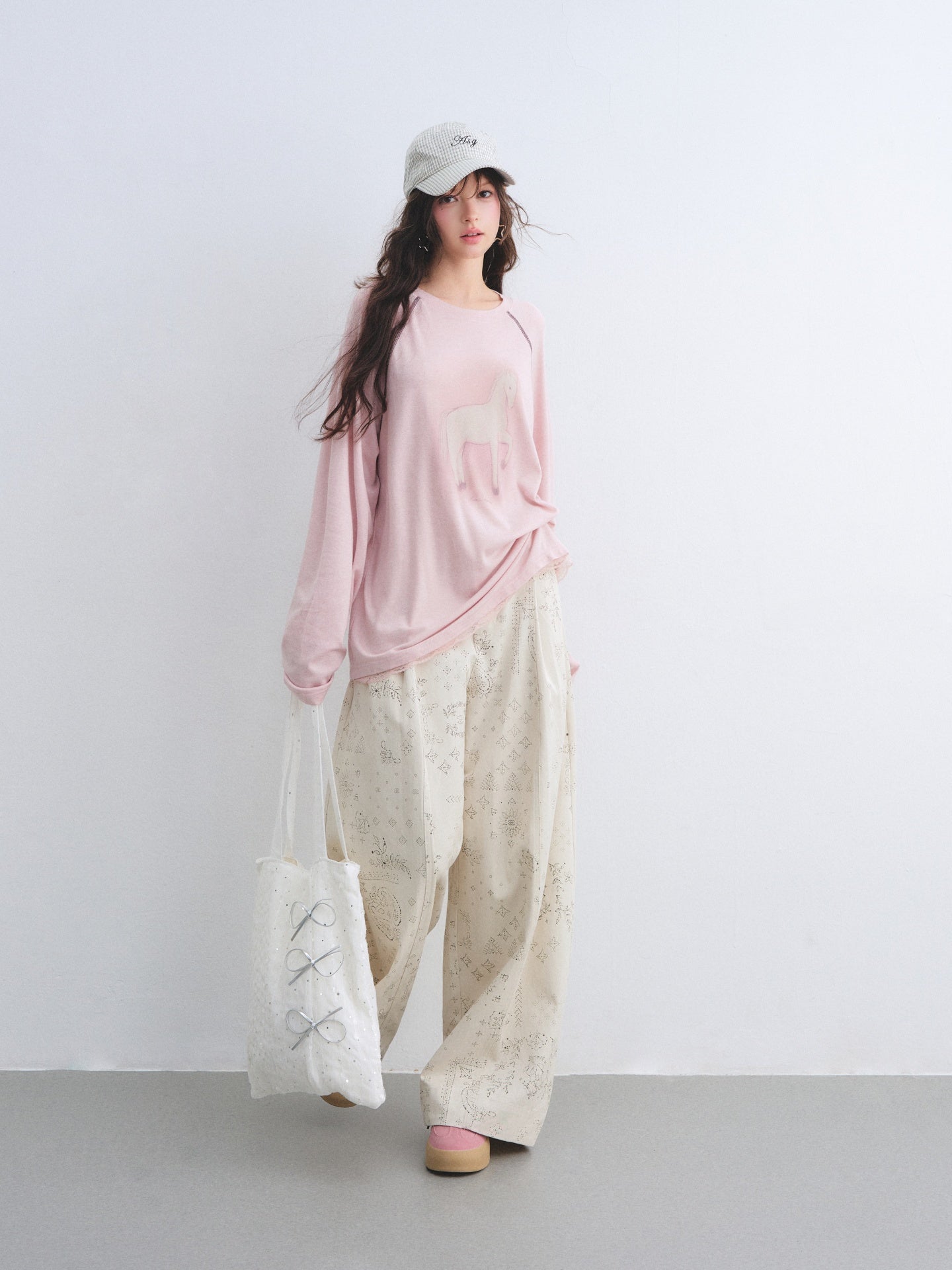 AsGony ASG26026 Tencel wool raglan sleeves with ponytail printed lace T-shirt