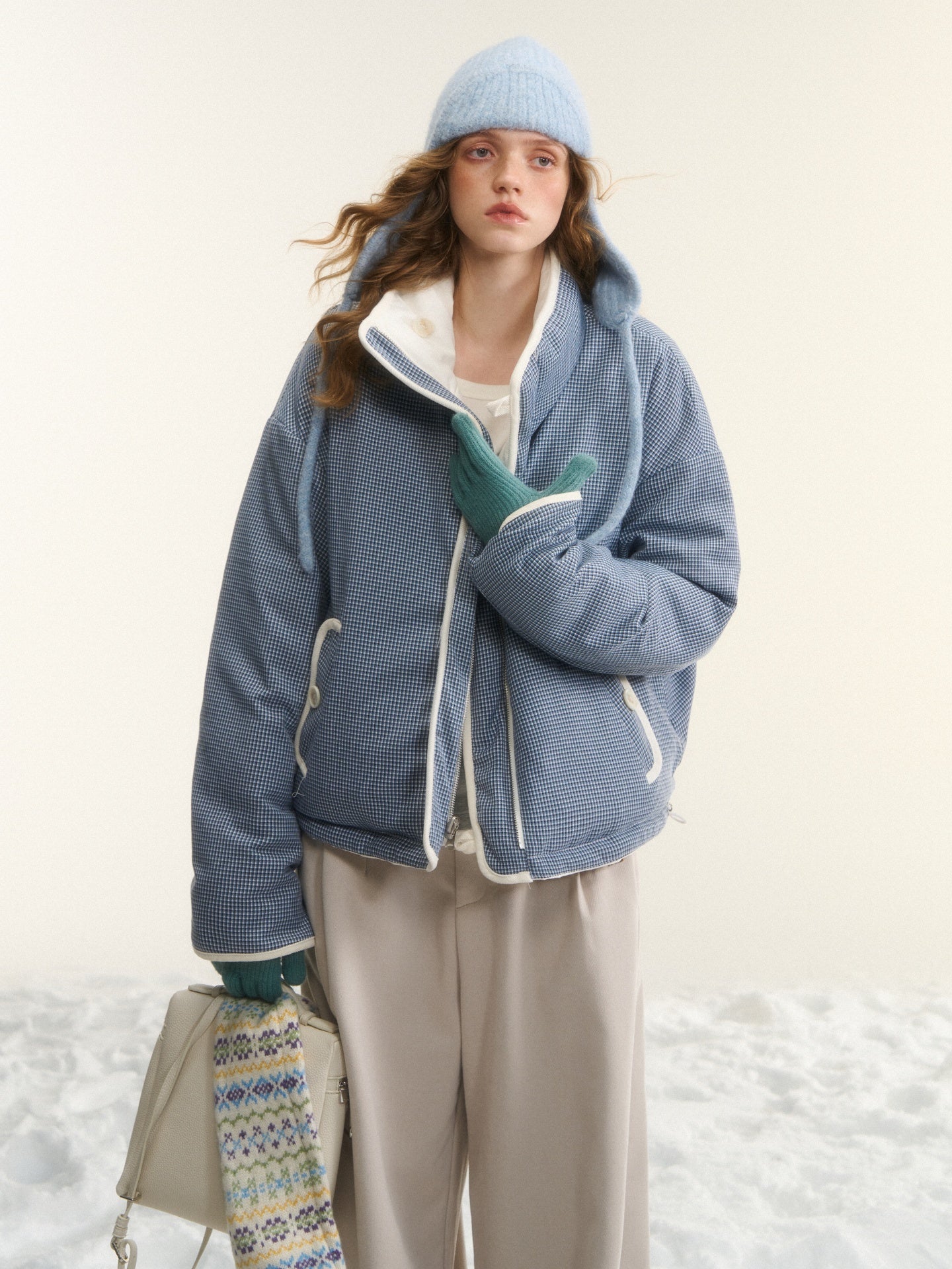 AsGony ASG25528 White duck down double-sided checkered short down jacket