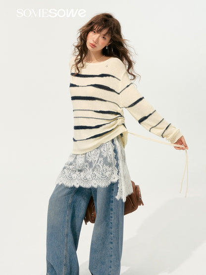 SOMESOWE S2508187 Irregular striped sweater
