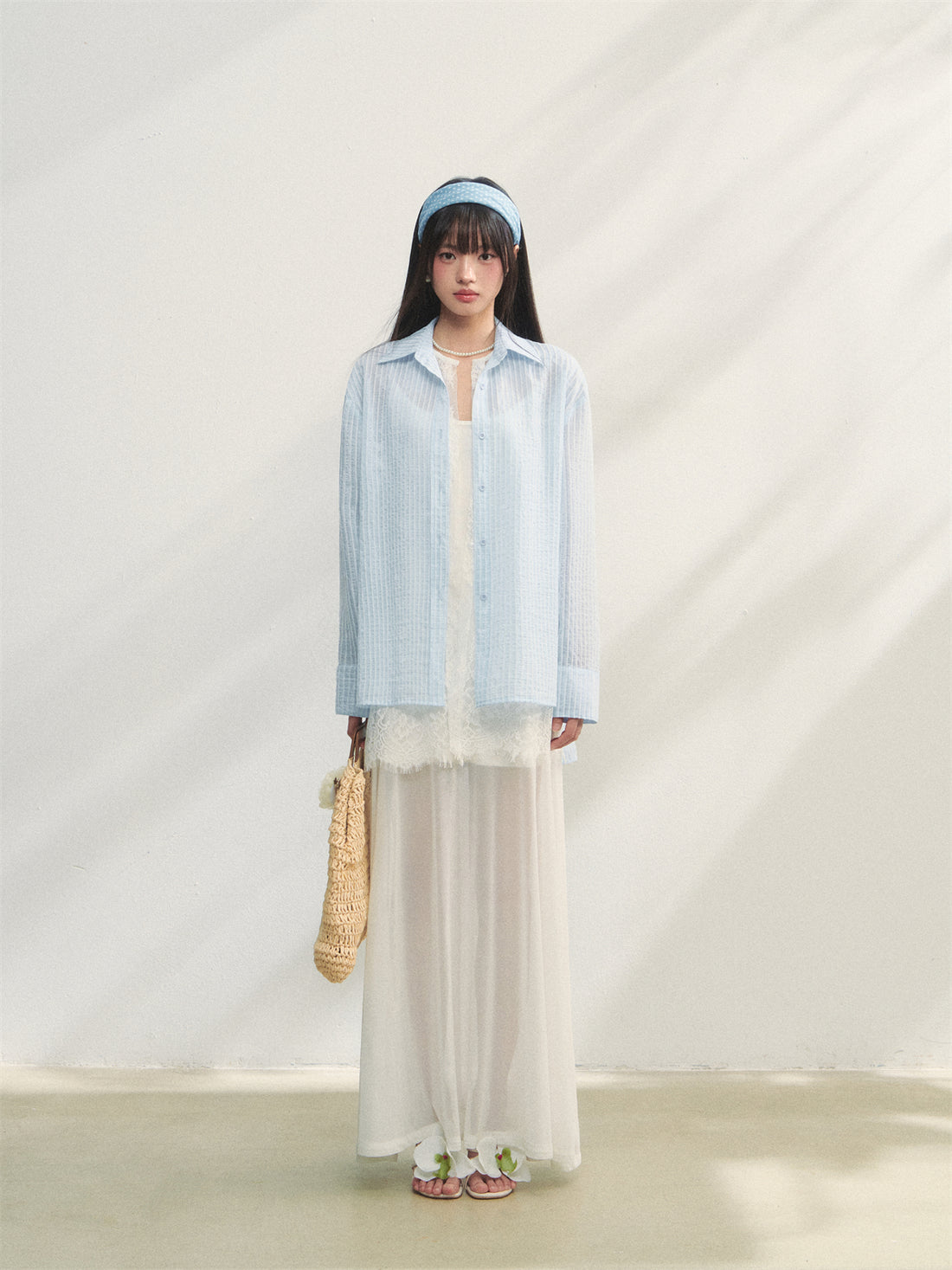 AsGony ASG25217 Striped lace patchwork long sleeved sunscreen shirt