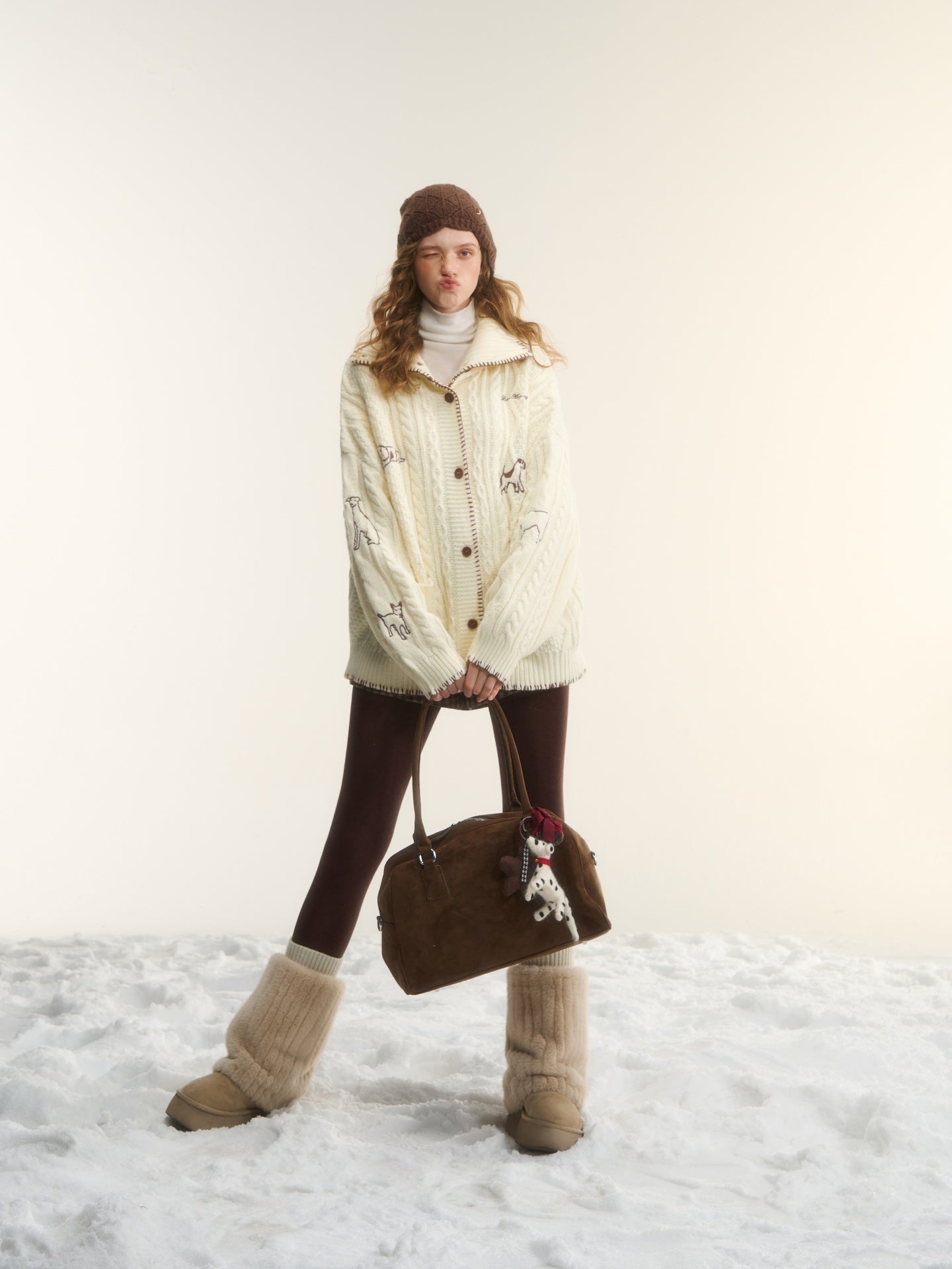 AsGony ASG25557 Wool Embroidered Stand up Collar Twisted Knitted Coat