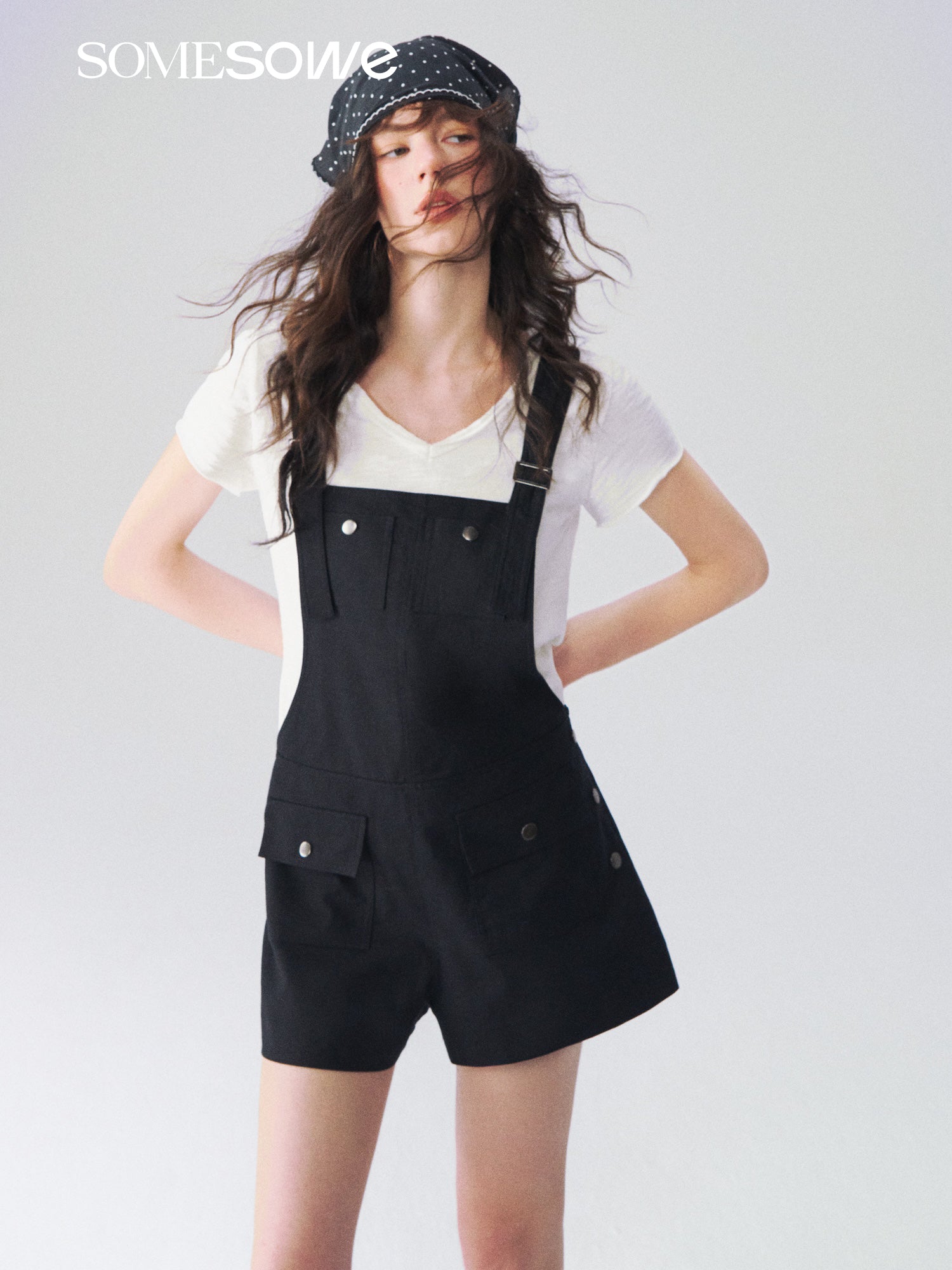 SOMESOWE S2609089 Linen workwear overall shorts