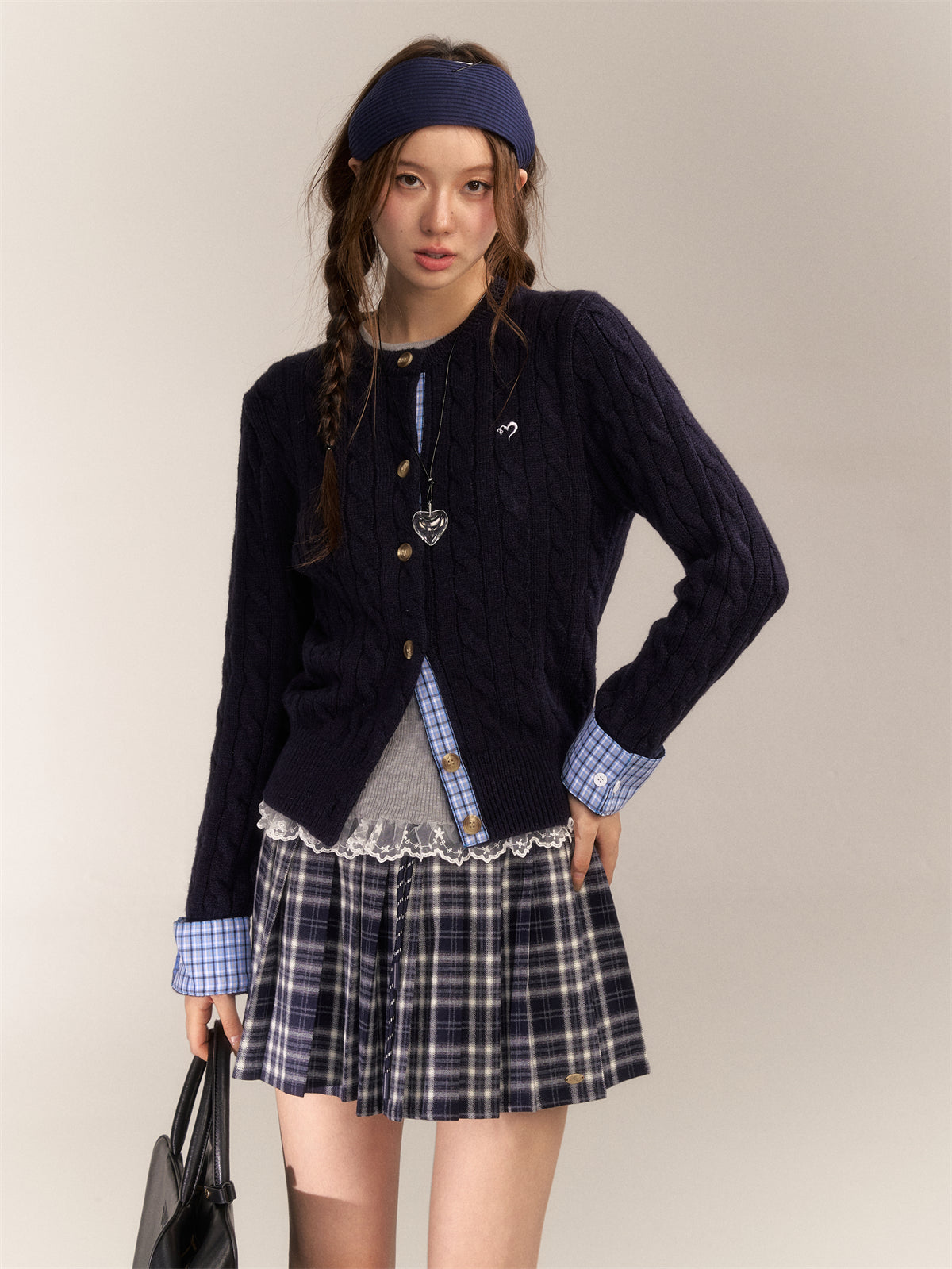 AsGony ASG24602 High-waisted plaid pleated skirt