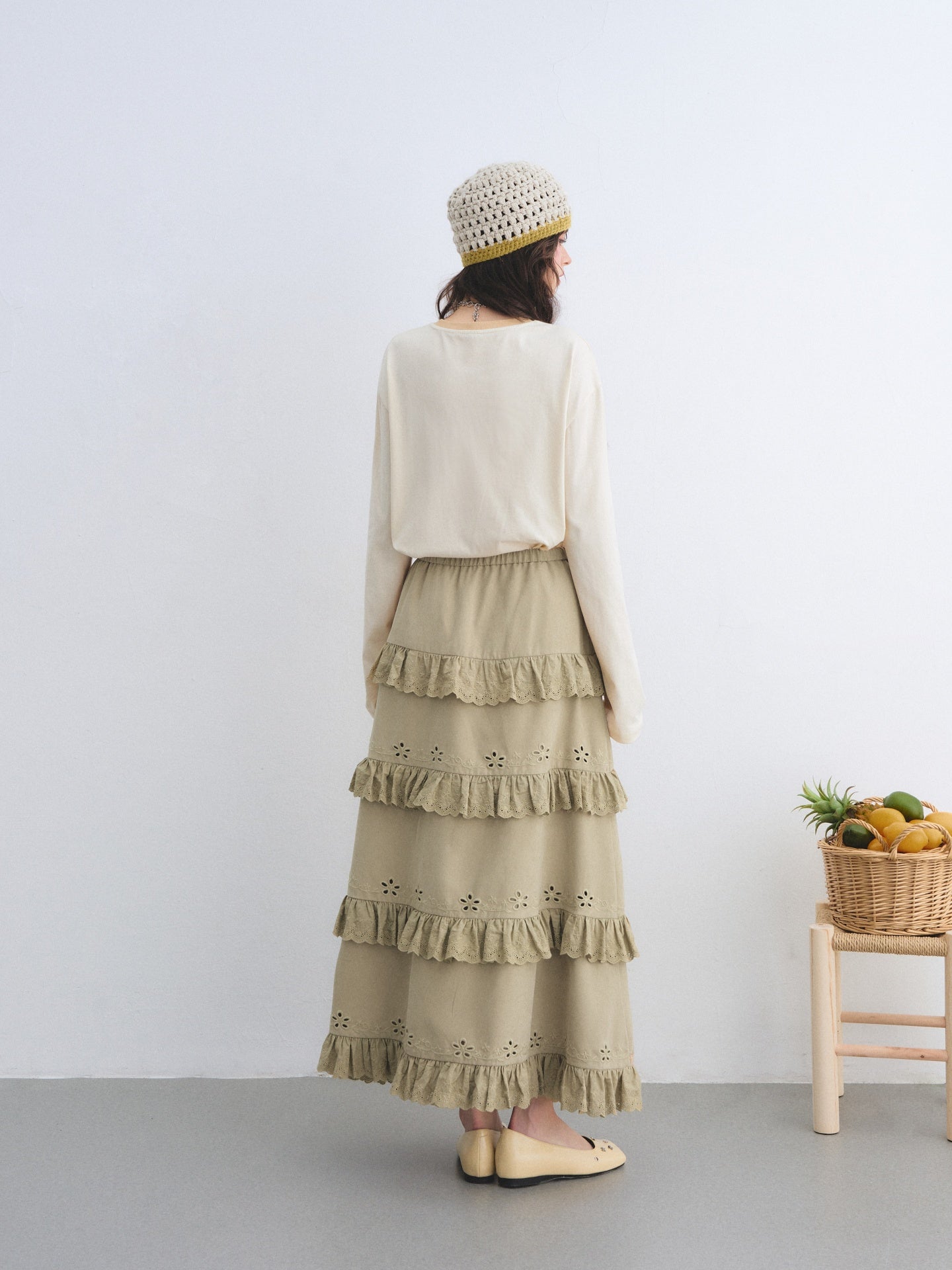 AsGony ASG26036 Vintage lace embroidered half length skirt