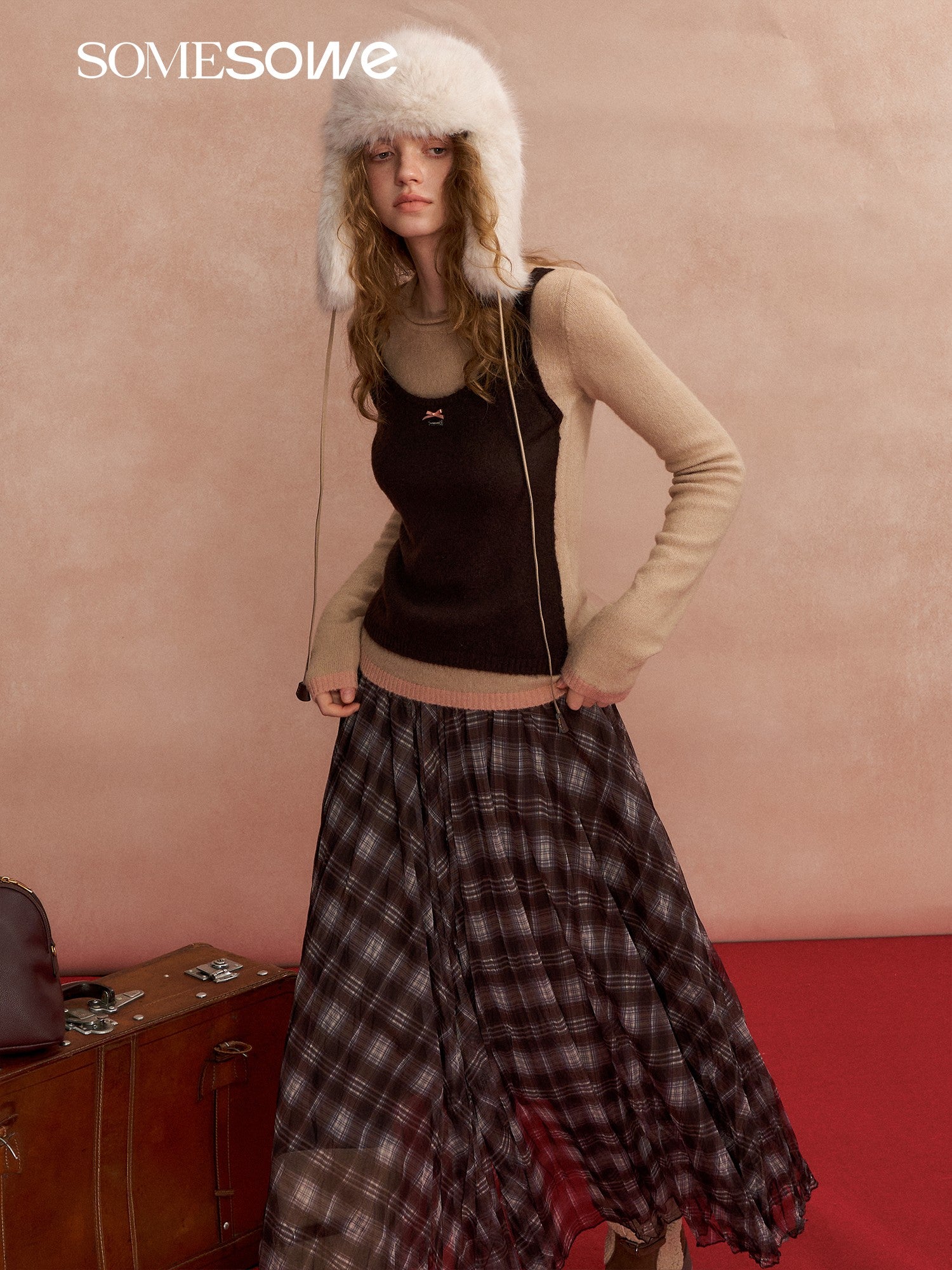 SOMESOWE S2508298 Color blocking layered long sleeved sweater