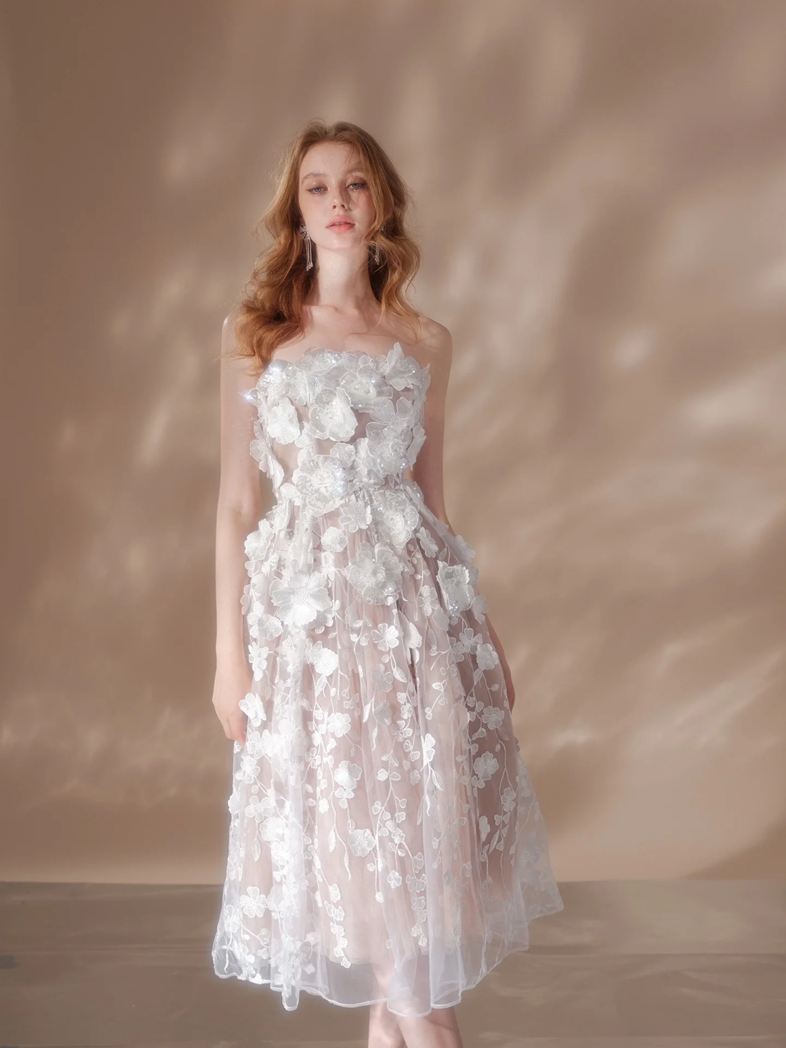 IN-STOCK wardrobes by chen white flower bodice dress