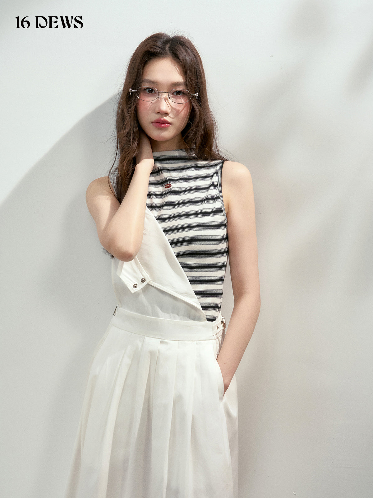 16DEWS 16D25131 Low waisted sleeveless vest dress