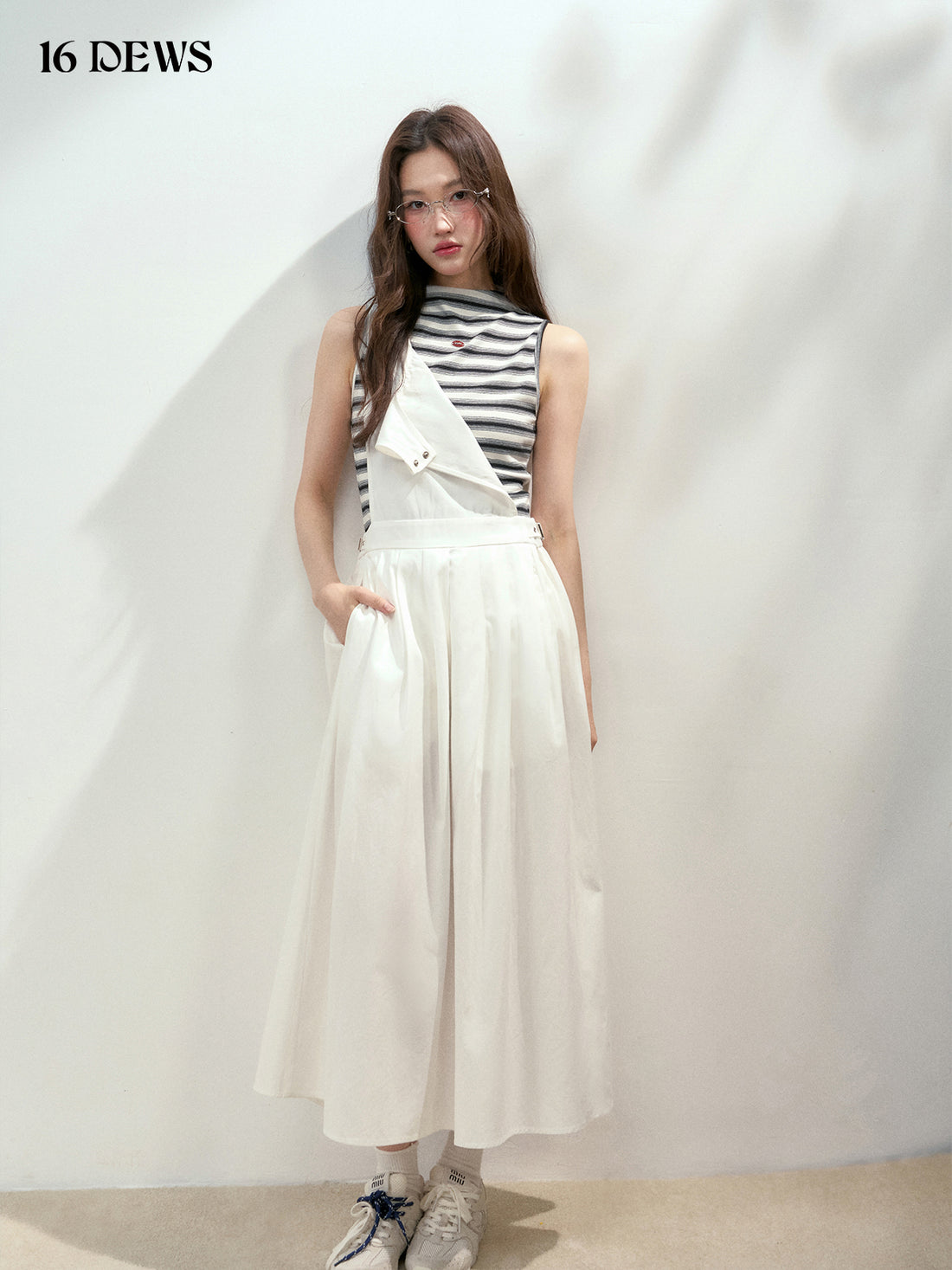 16DEWS 16D25131 Low waisted sleeveless vest dress