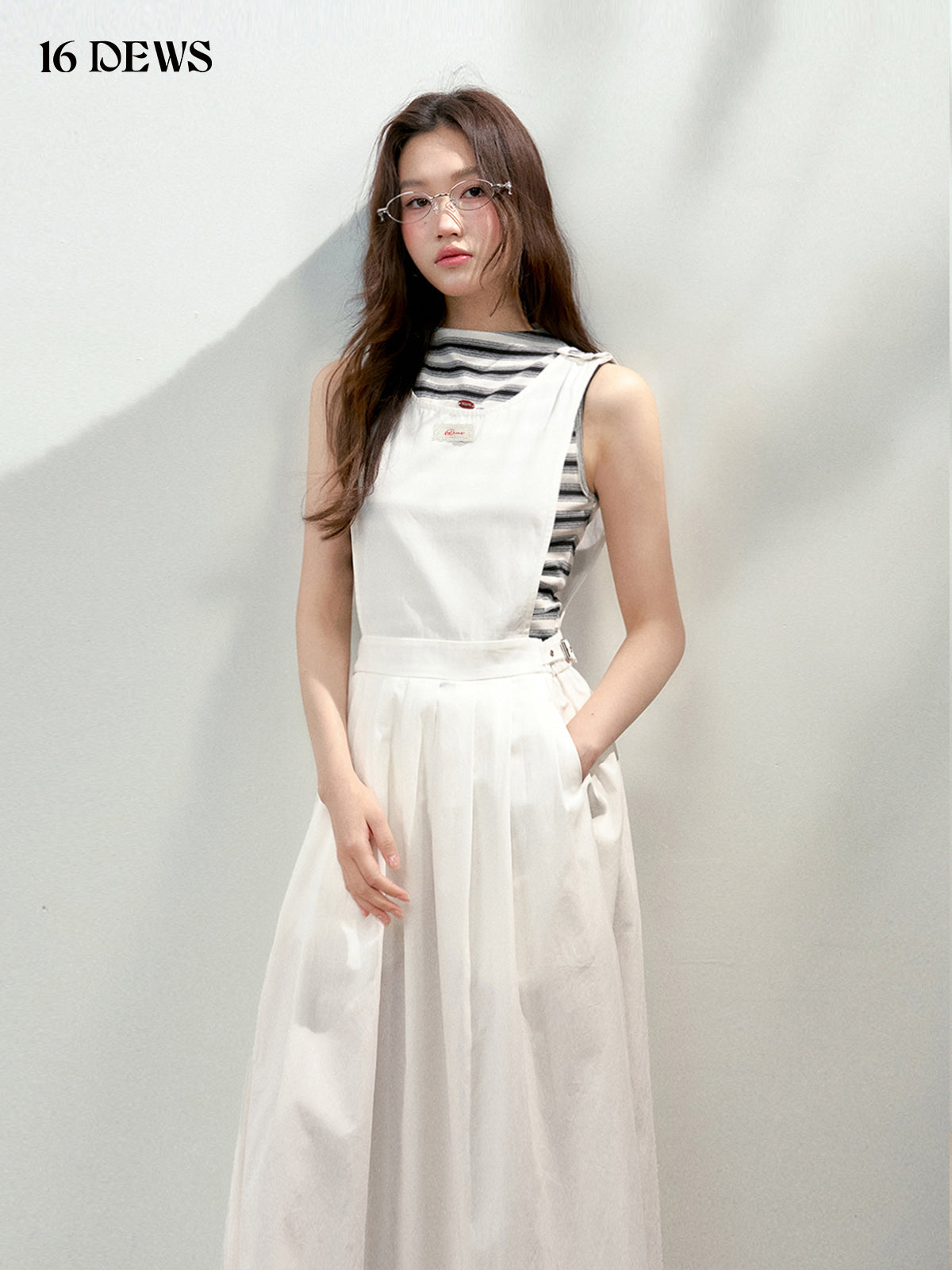 16DEWS 16D25131 Low waisted sleeveless vest dress
