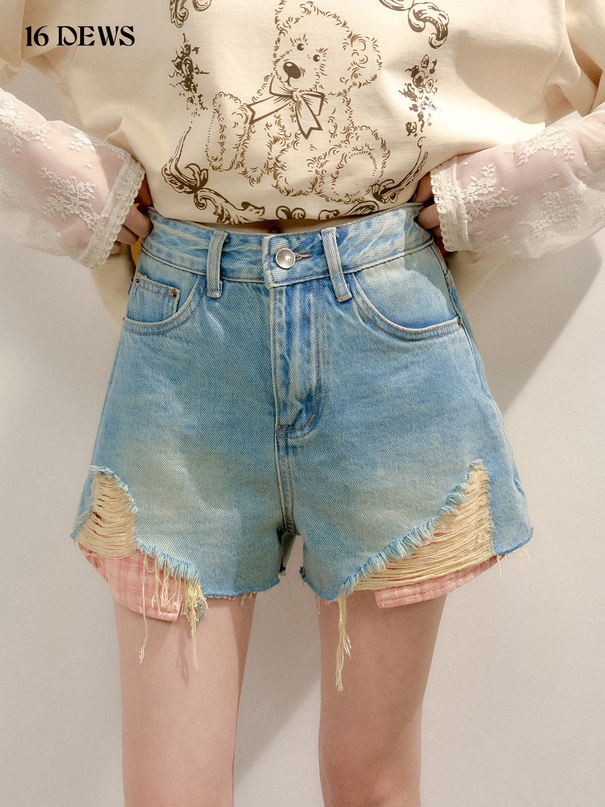 16DEWS 16D25137 Fake two piece patchwork plaid denim shorts (2color)