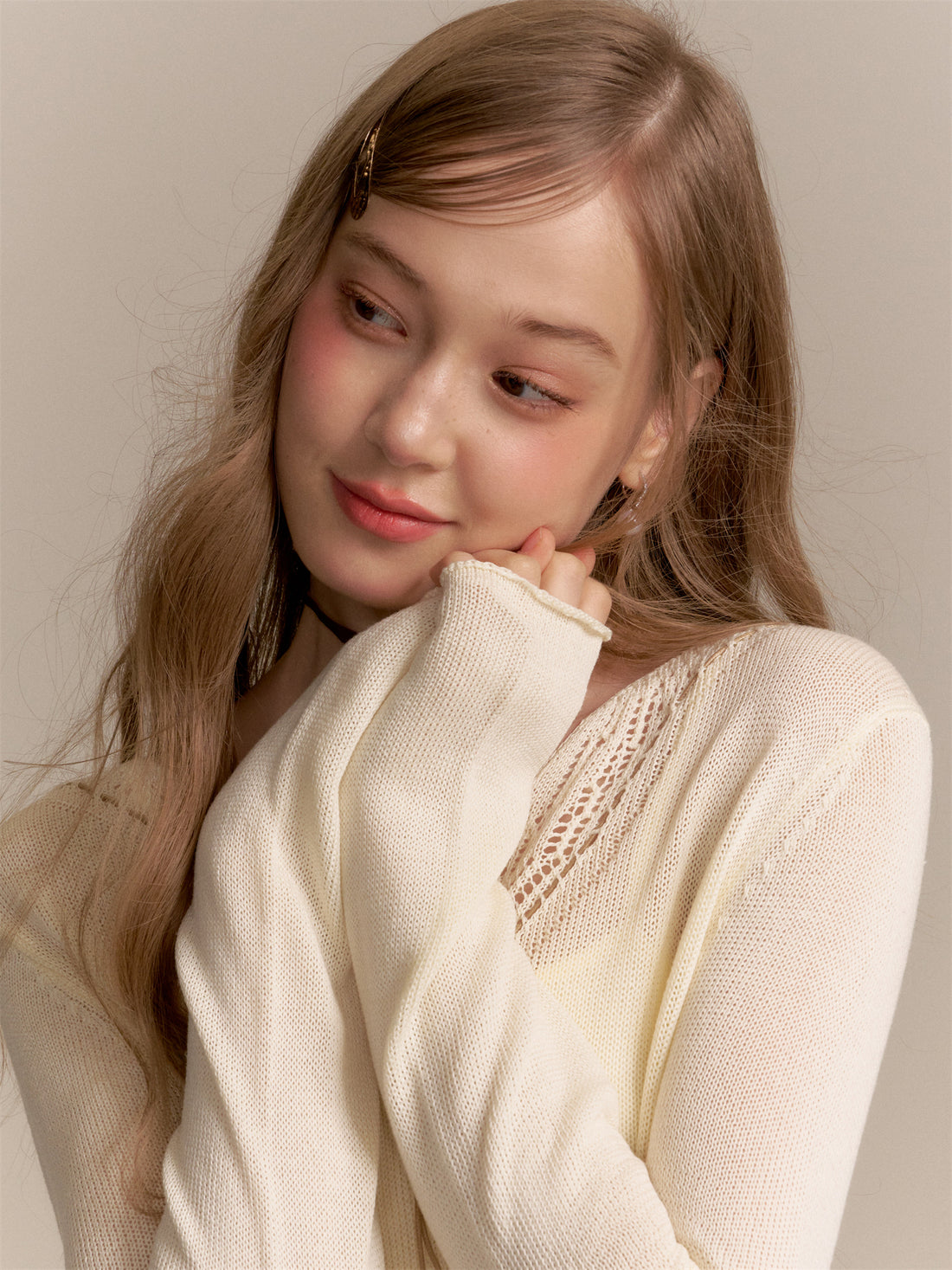 16DEWS 16D25286 V-neck long-sleeved knitted sweater