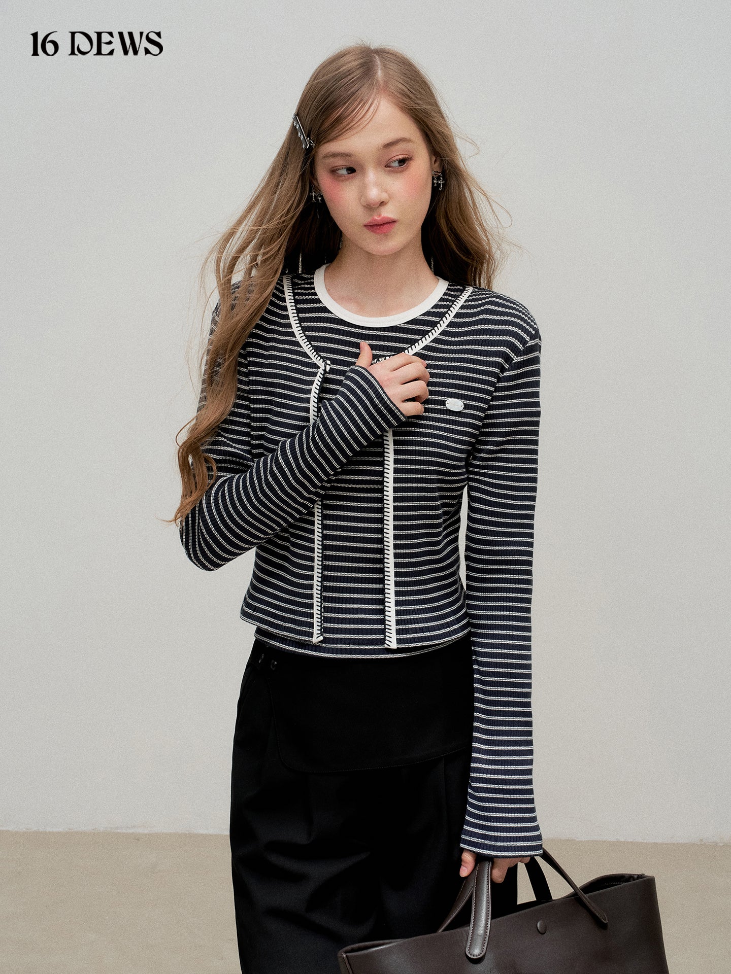 16DEWS 16D25296&amp;16D25297 Contrast striped round neck top + cardigan set