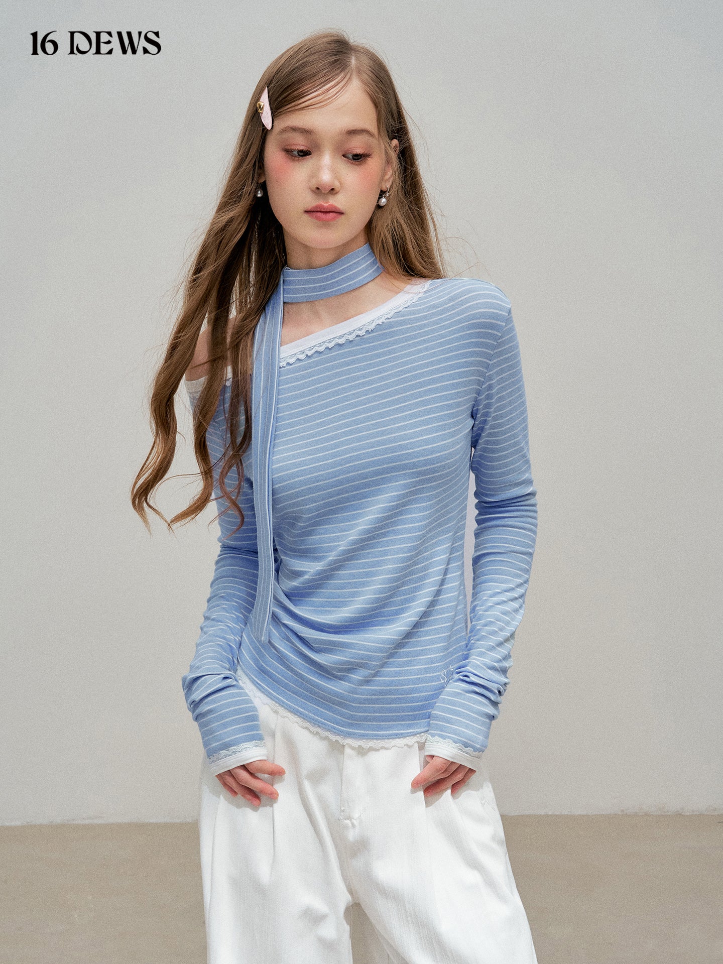 16DEWS 16D25302 Blue striped patchwork lace top (with ribbon)