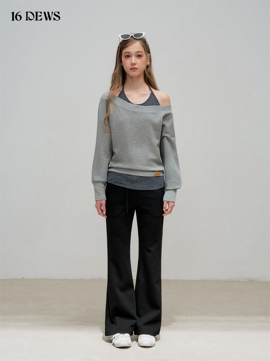 16DEWS 16D25307&amp;16D25308 Fake two-piece spliced striped neck hanging top + pants set