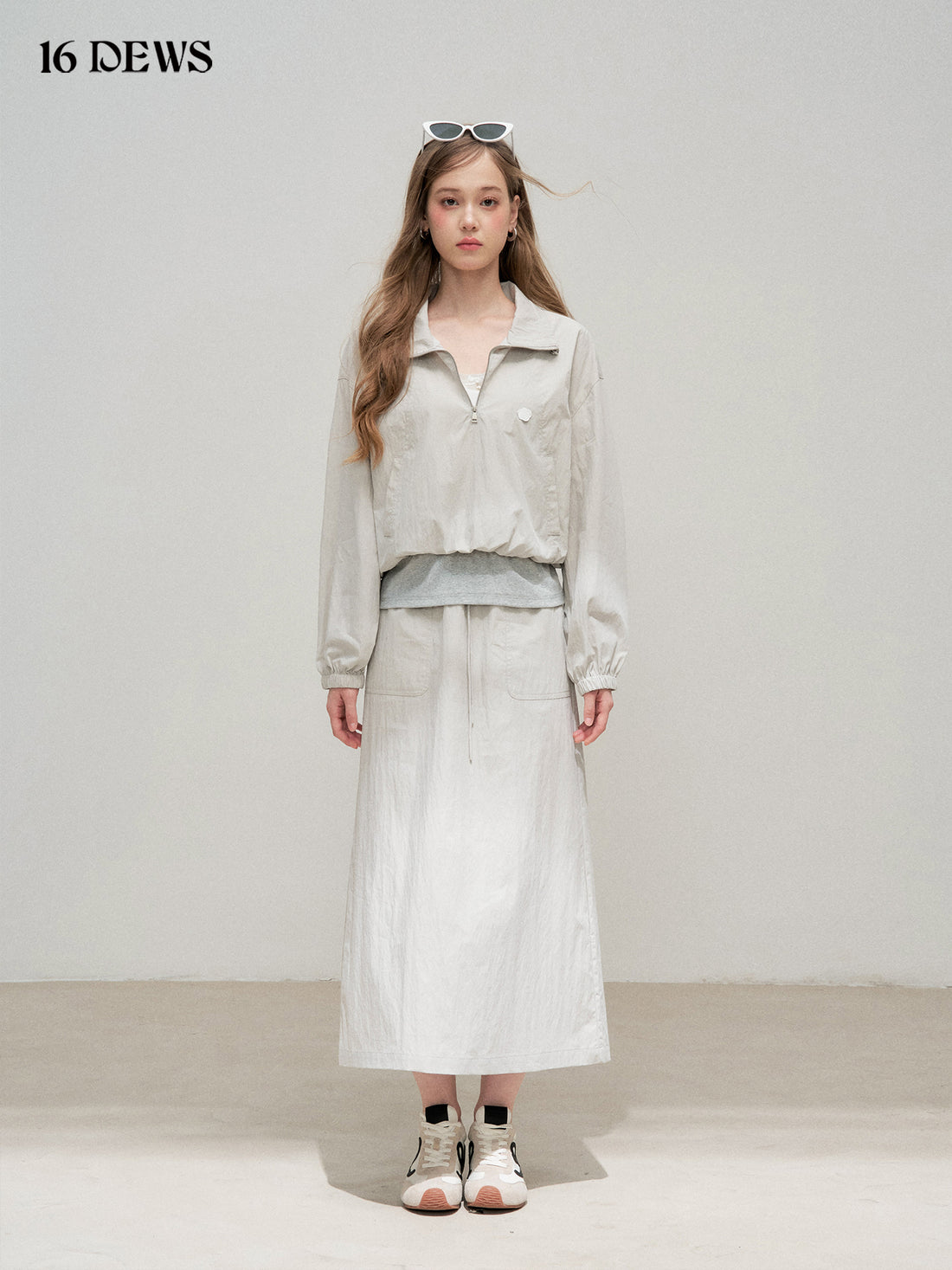 16DEWS 16D25317 Fake two-piece jacket + drawstring skirt set