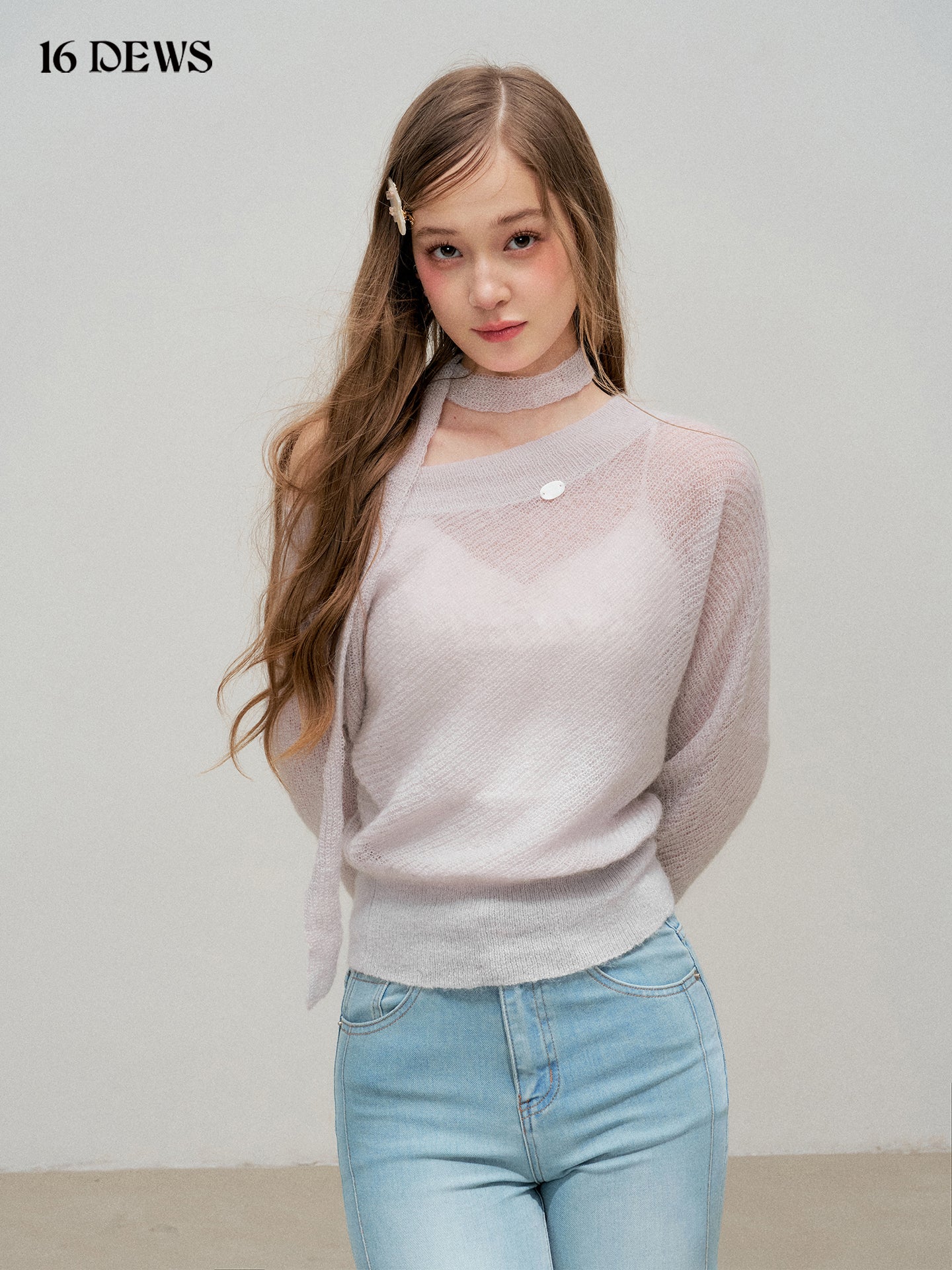 16DEWS 16D25318 Round neck loose knit top (with ribbon)