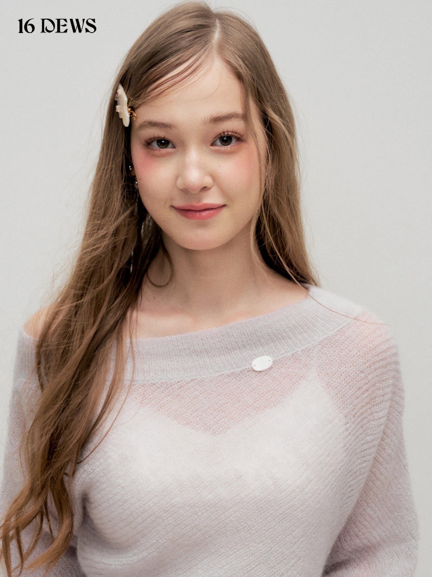 16DEWS 16D25318 Round neck loose knit top (with ribbon)