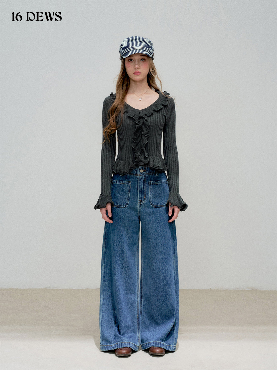 16DEWS 16D25324&amp;16D25325 Ruffle flared sleeves V-neck slim knit top + pants