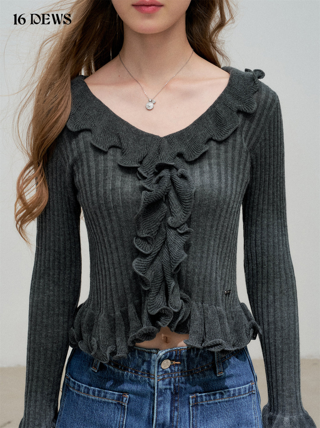 16DEWS 16D25324&amp;16D25325 Ruffle flared sleeves V-neck slim knit top + pants