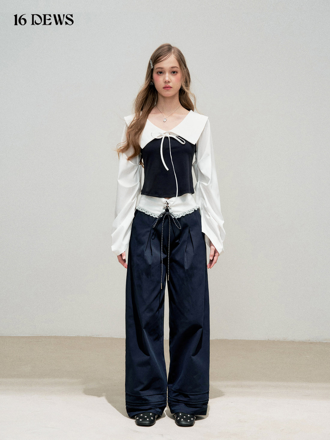 16DEWS 16D25326 Navy collar contrasting color patchwork top