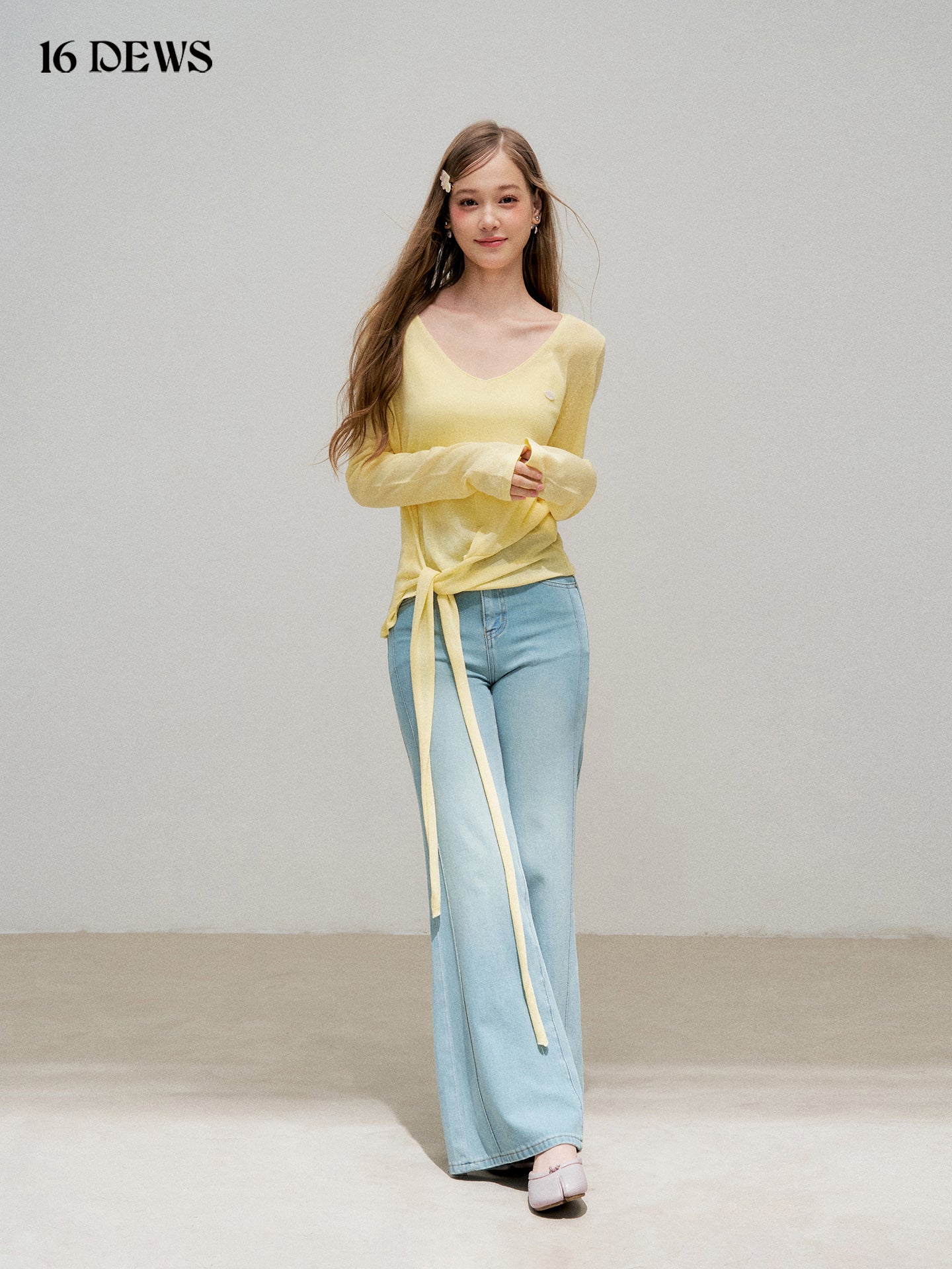 16DEWS 16D25327 Strap design long sleeved V-neck knitted top