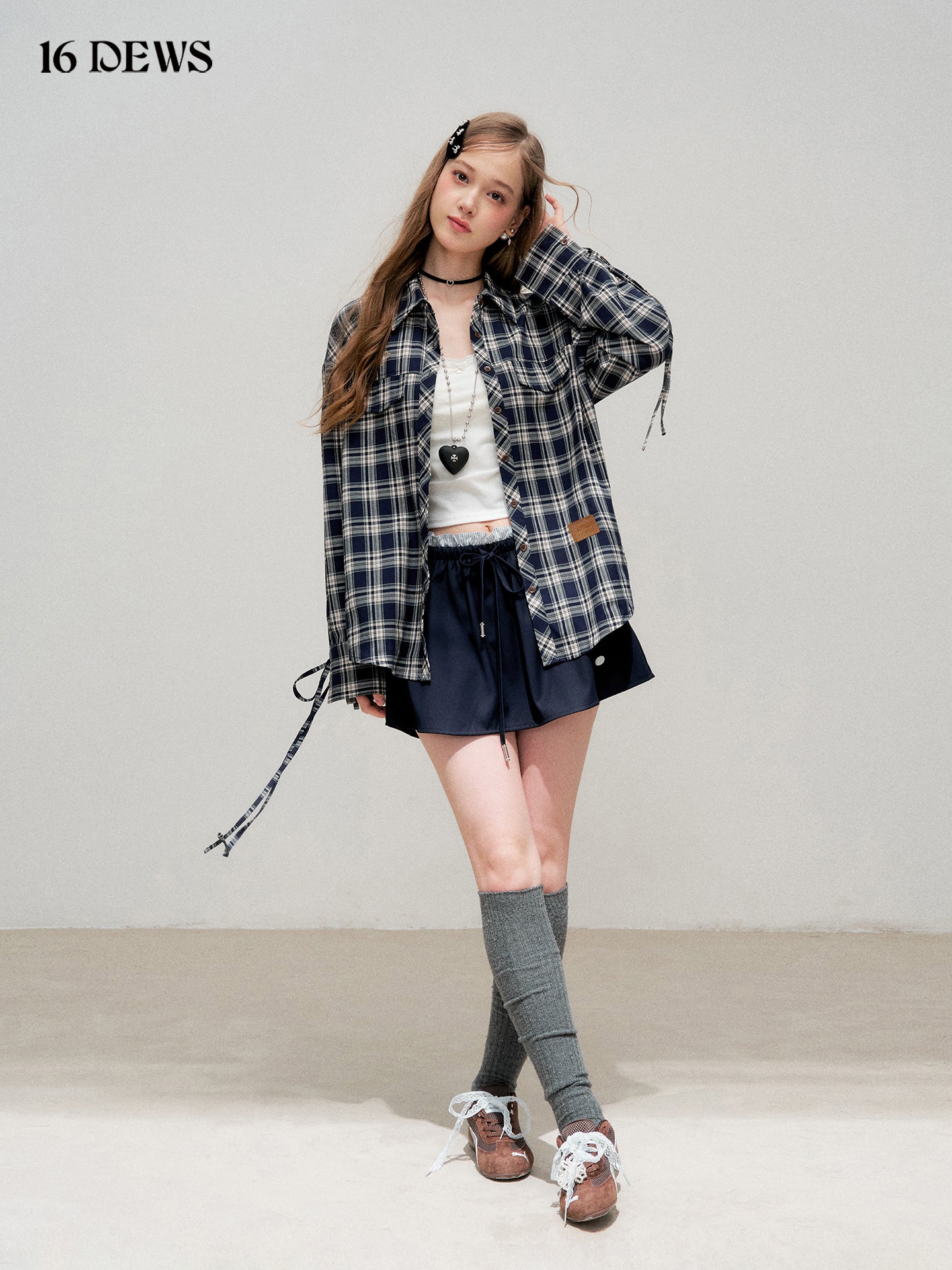 16DEWS 16D25334 Navy blue commuting plaid long sleeved shirt