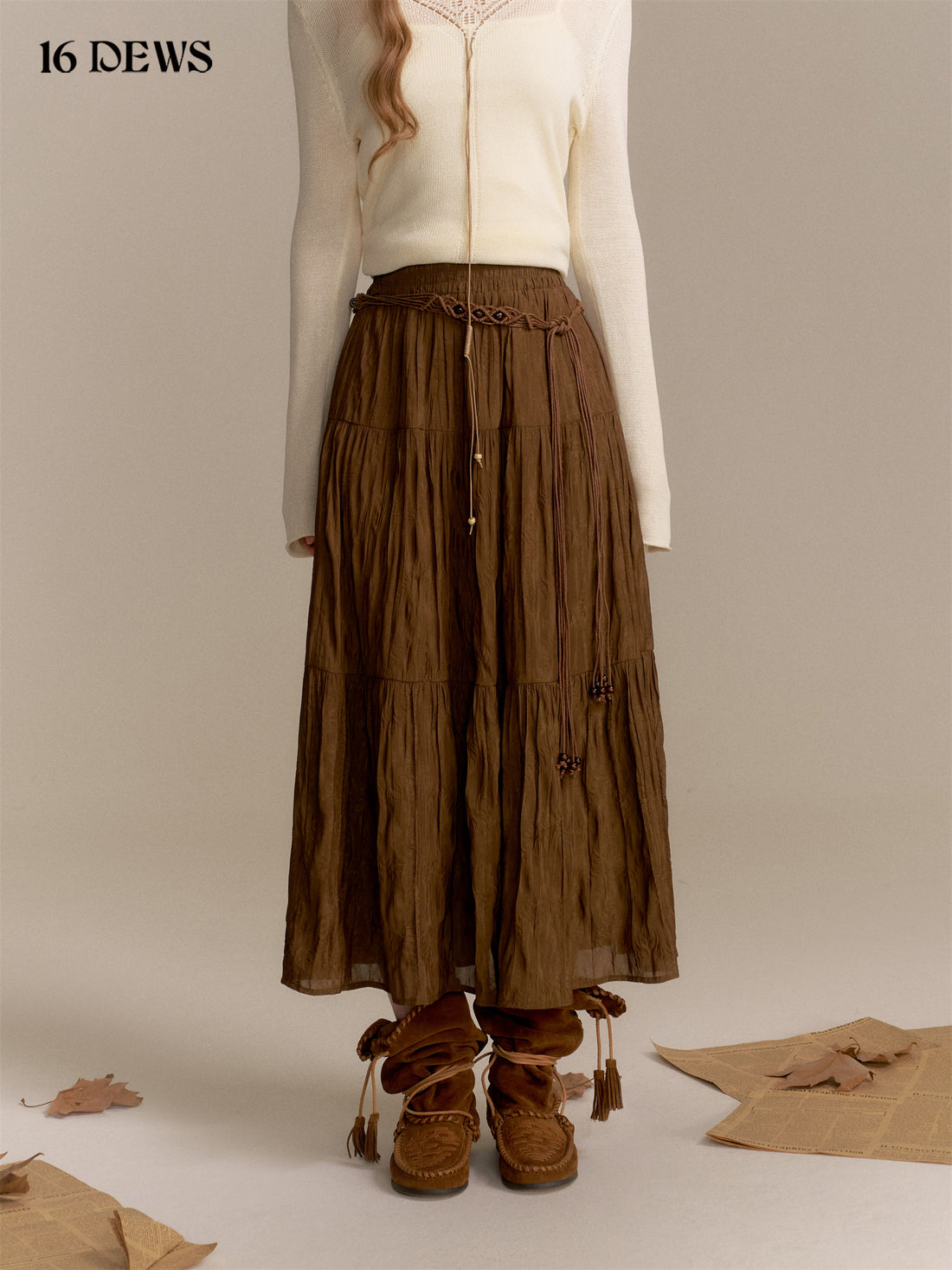 16DEWS 16D25340 Folded high waisted A-line skirt (with belt)
