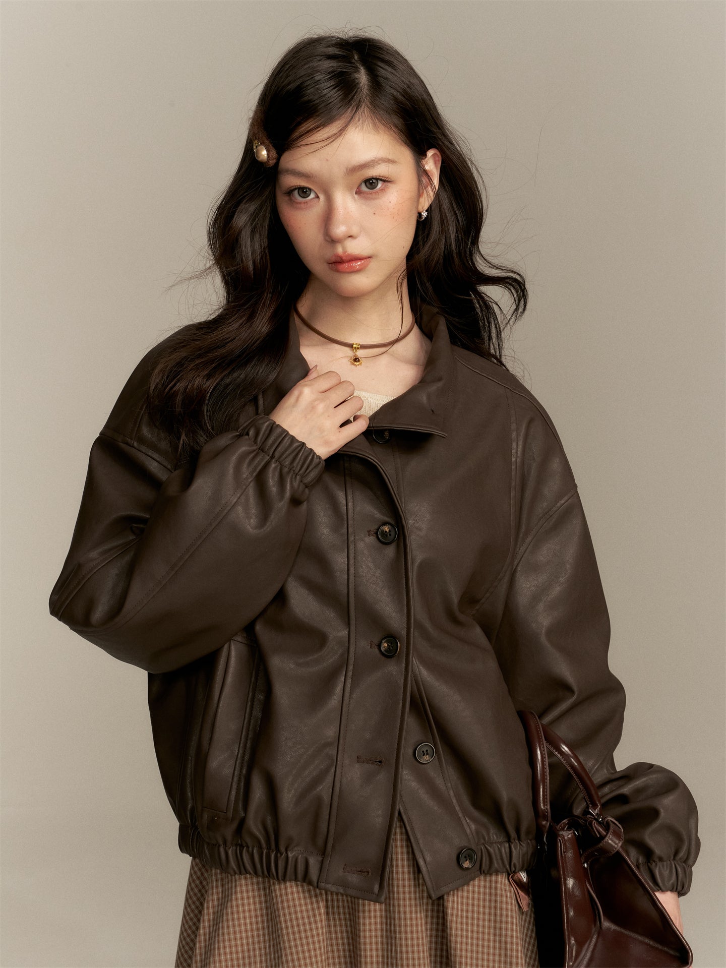 16DEWS 16D25343 Stand up collar short leather jacket