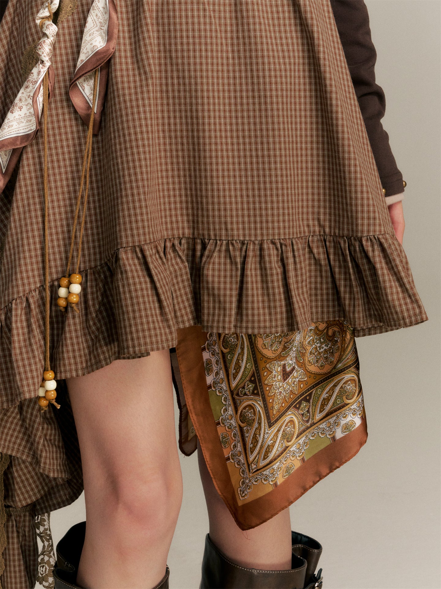16DEWS 16D25344 Irregular hem plaid skirt (with belt)