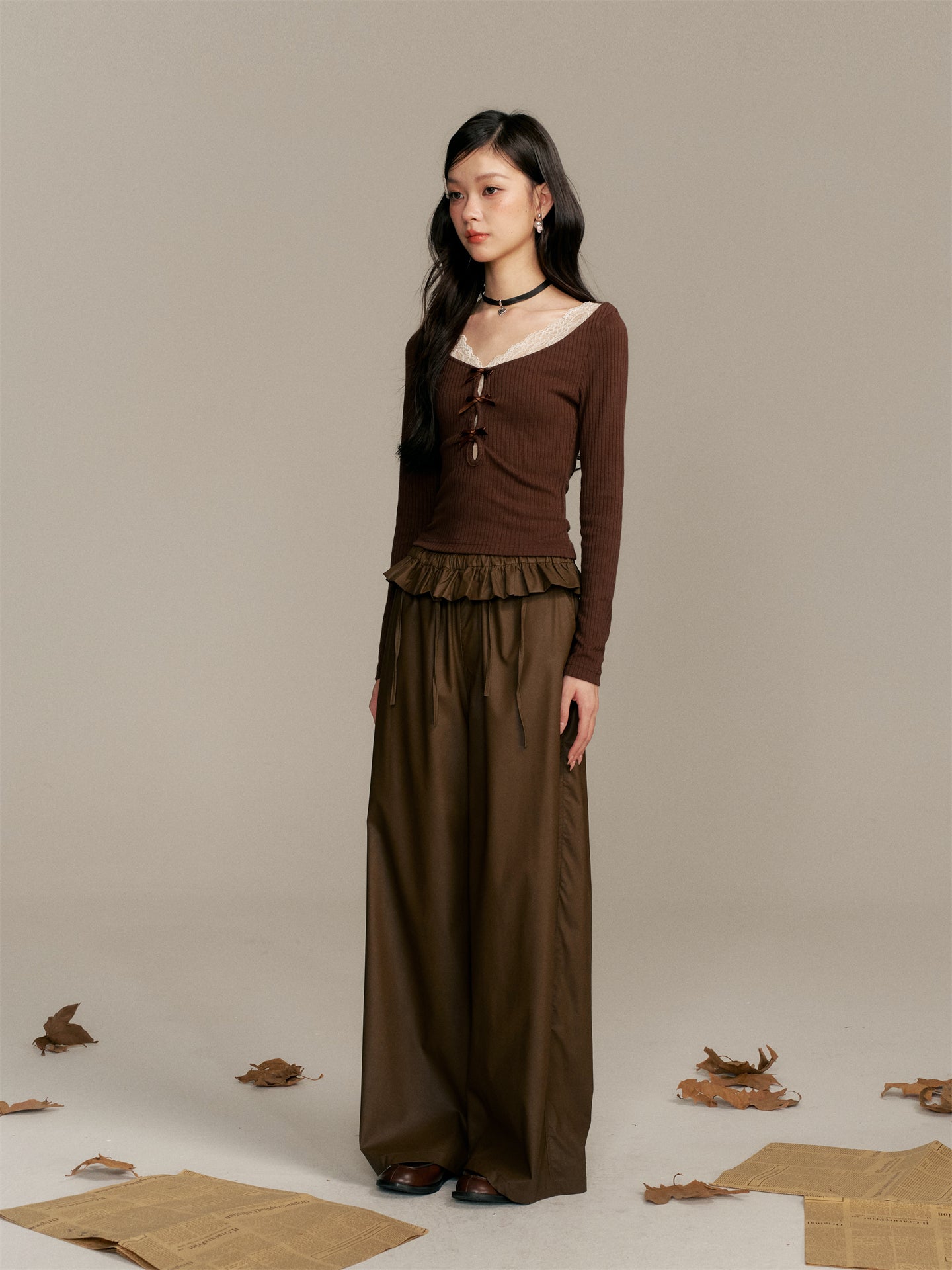 16DEWS 16D25353 Tie up bow elastic waist wide leg leather pants
