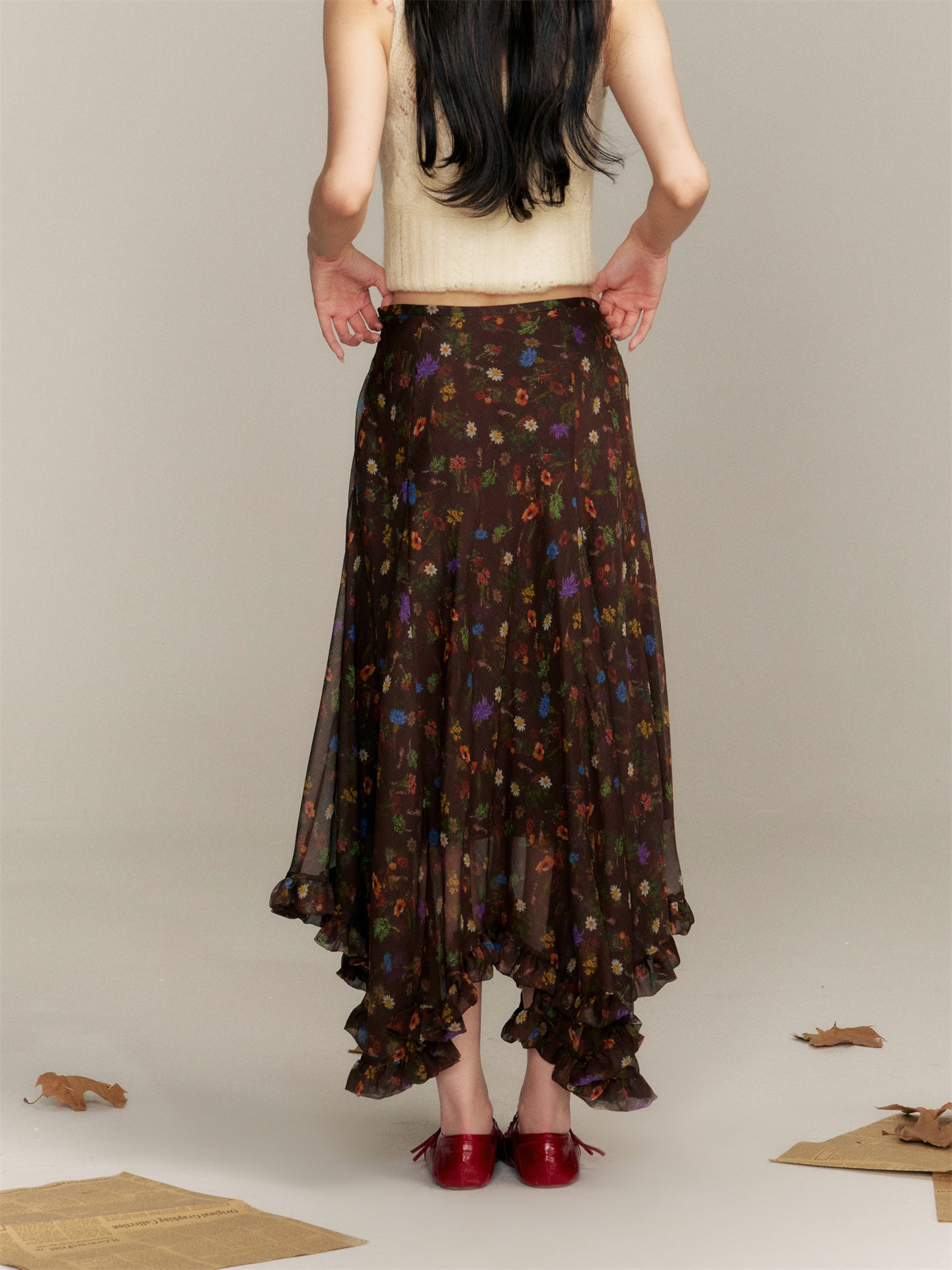 16DEWS 16D25355 Irregular pleated floral skirt