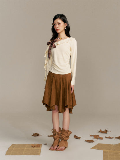 16DEWS 16D25359 Ruffled sloping shoulder slim fit top