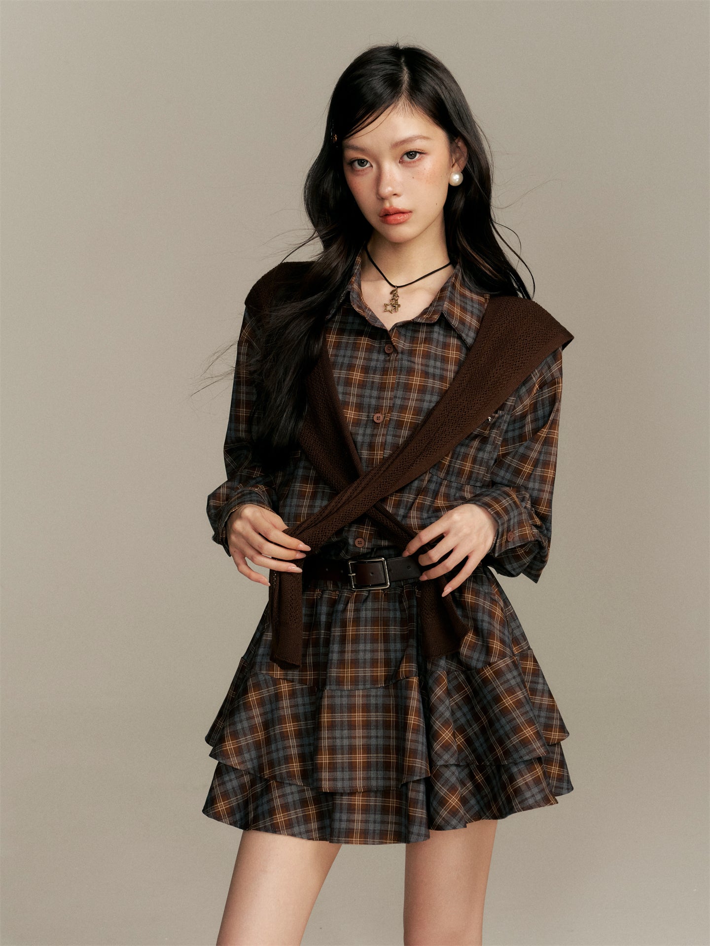 16DEWS 16D25366 Checkered shirt flower bud dress (with belt)
