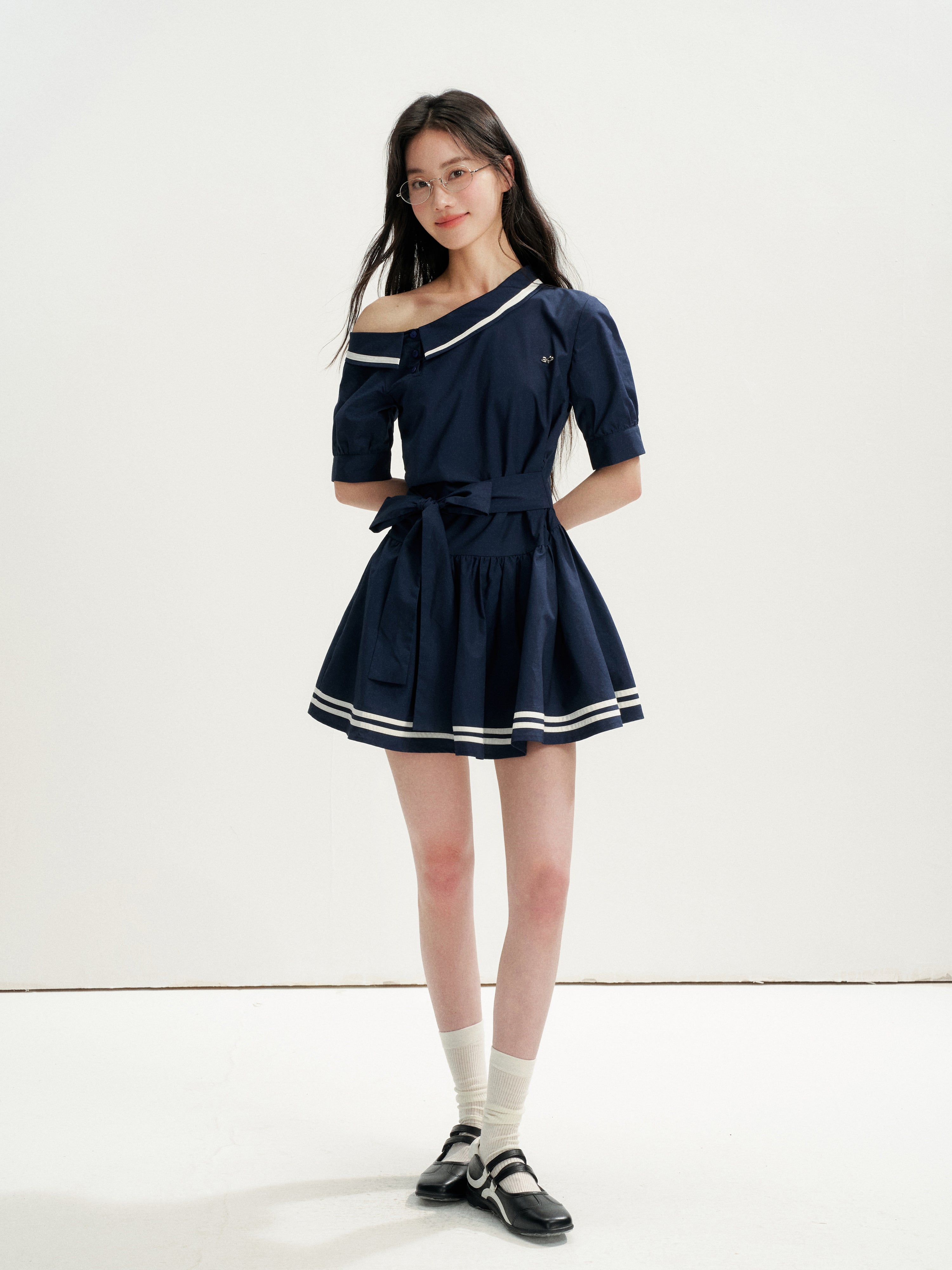 16DEWS 16D26197 Preppy Off-Shoulder Tie-Waist A-Line Dress