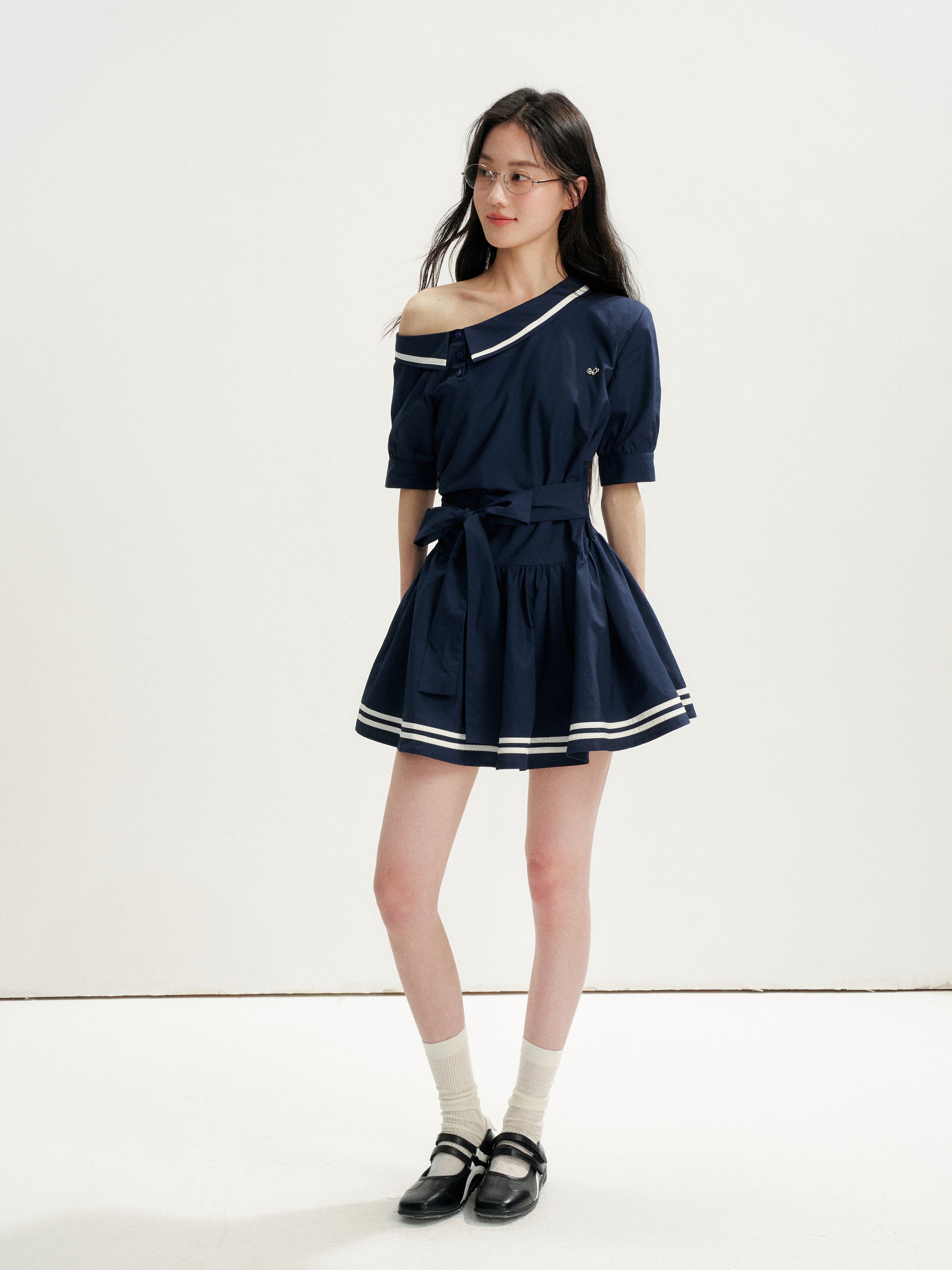 16DEWS 16D26197 Preppy Off-Shoulder Tie-Waist A-Line Dress