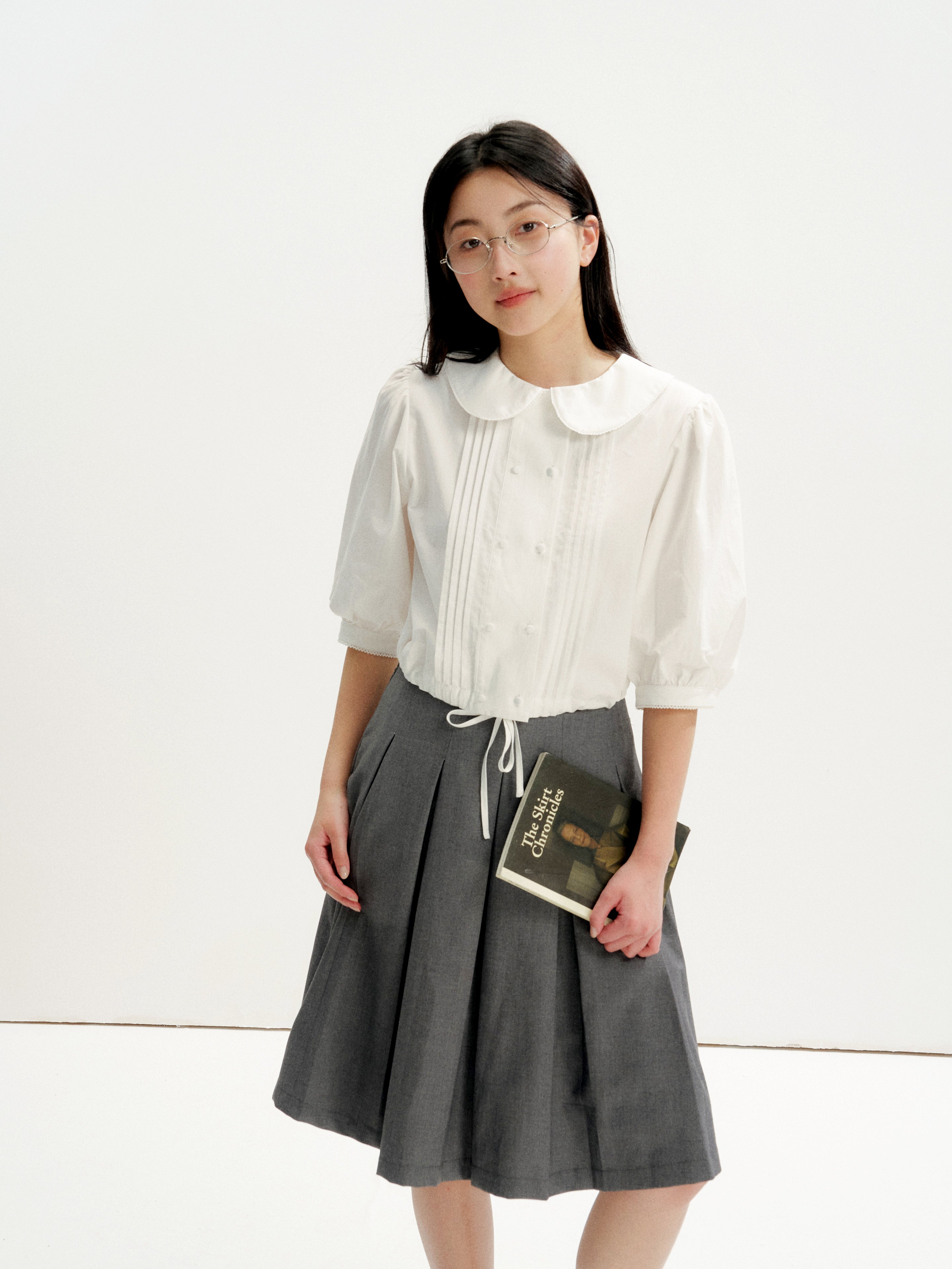 16DEWS 16D26233 Tie-Hem Peter Pan Collar Tuck Pleat Puff Sleeve Cropped Shirt