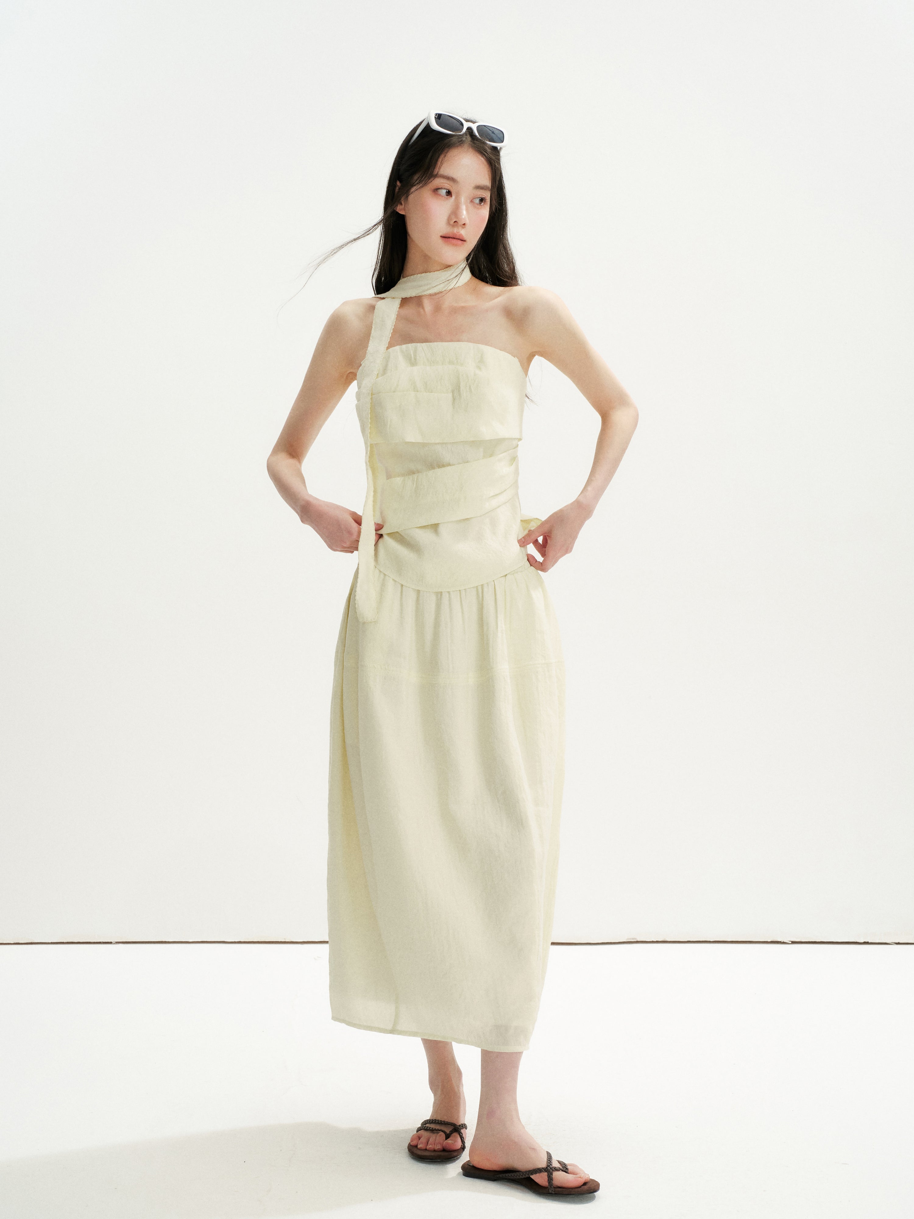 16DEWS 16D26254&amp;16D26255 Irregular Runching Design Waisted Tube Top+Midi Skirt