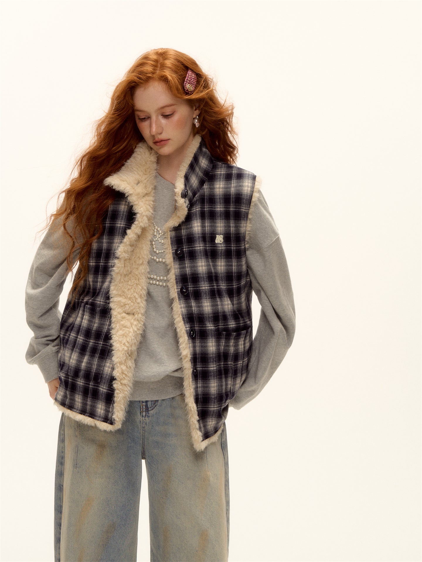 AsGony ASG25468 Double sided plaid plush button vest