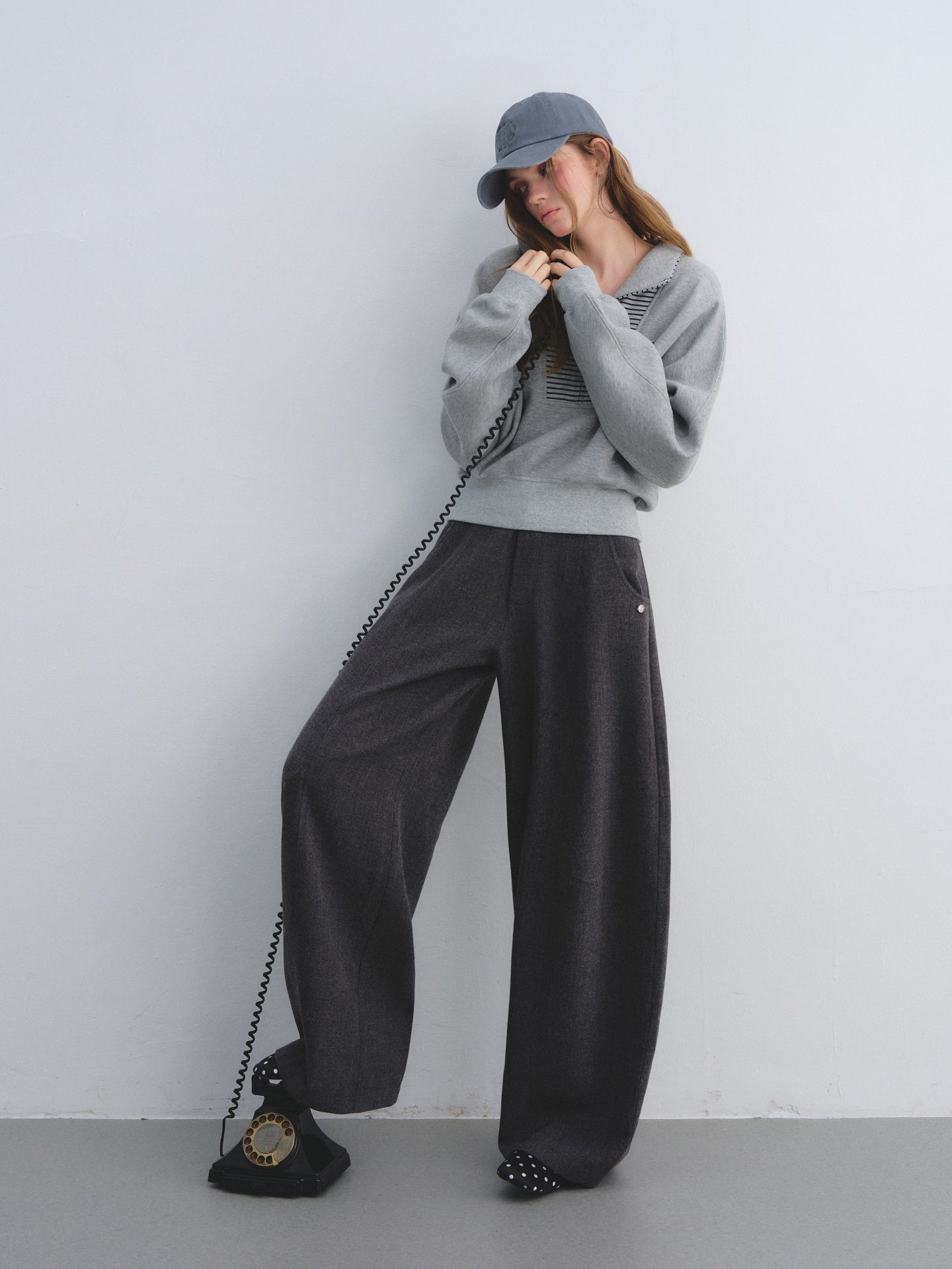 AsGony ASG25675&amp;ASG25676 Waist zipper pullover striped patchwork hoodie + pants
