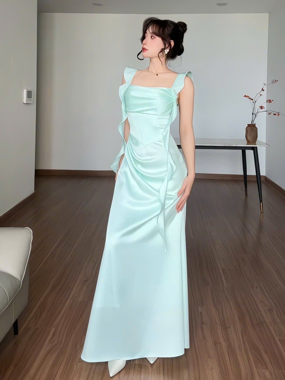 WONDER HOUSE Venus Dress