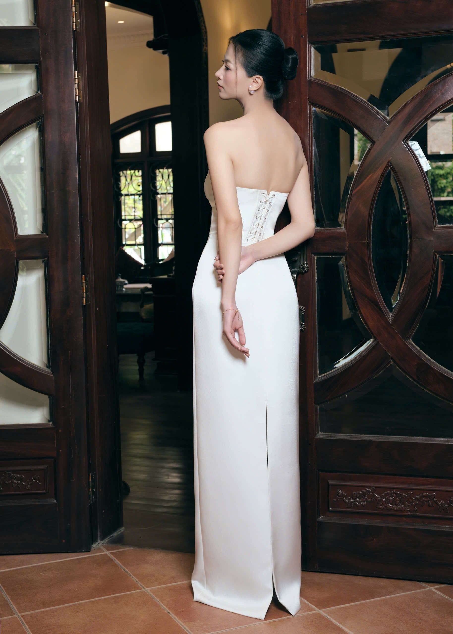 Kisserine MIVORA GOWN