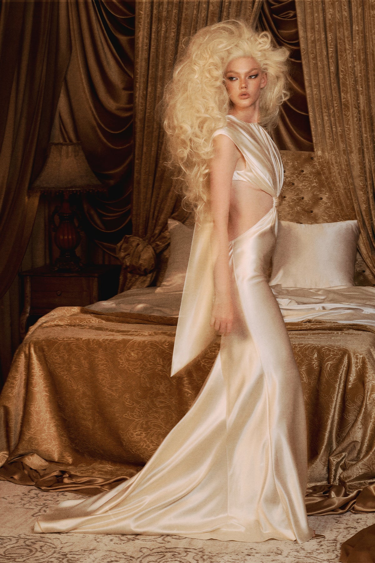 DATT CHATEAU GOWN