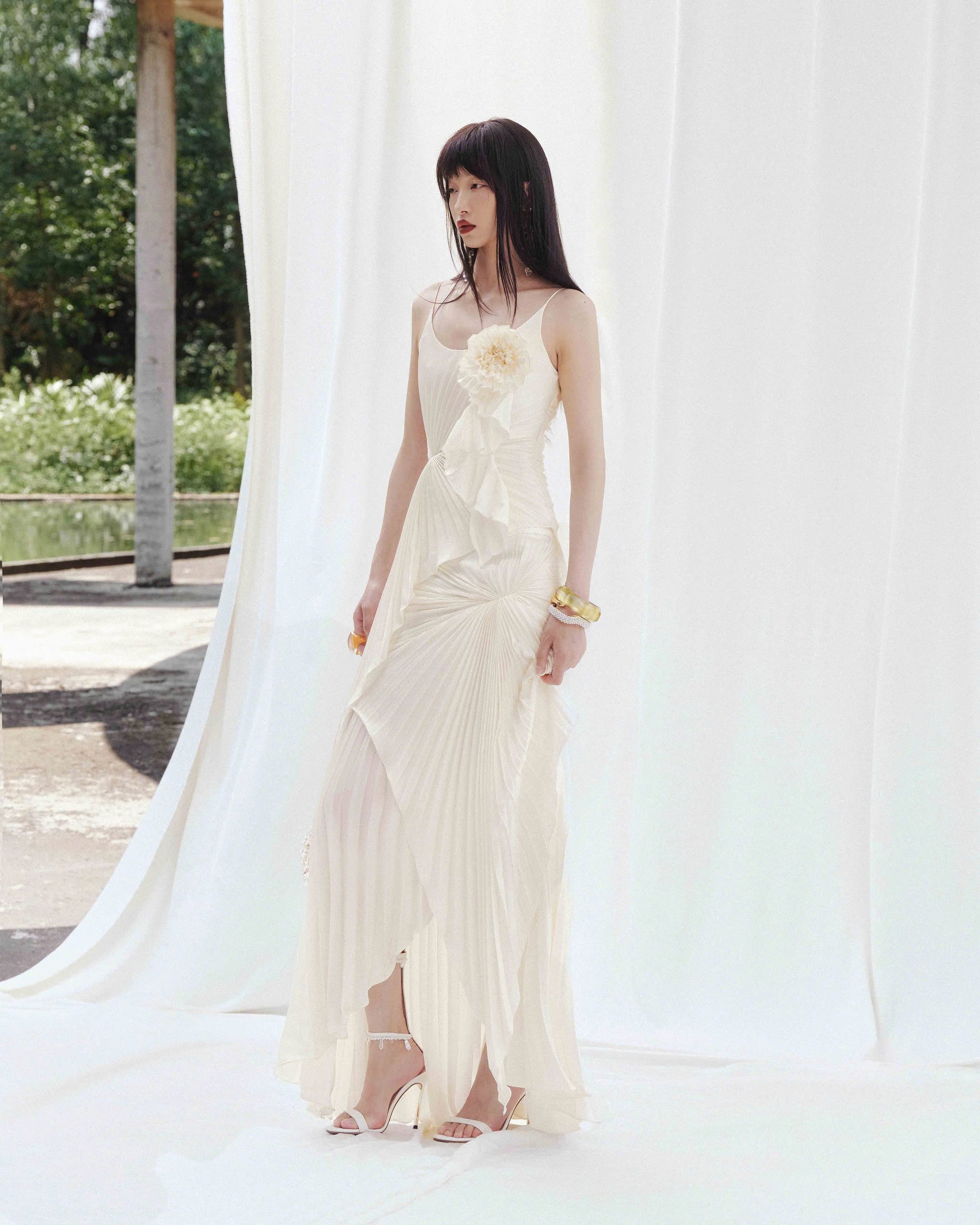 MUST HAVE Luna Top &amp; Ivy Skirt
