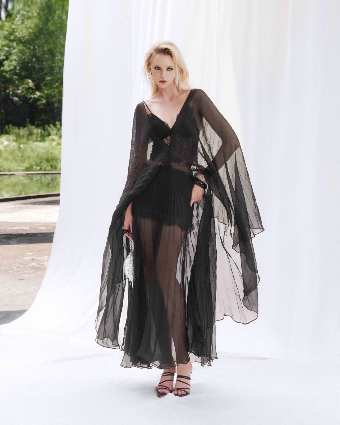 MUST HAVE Amelia Dress