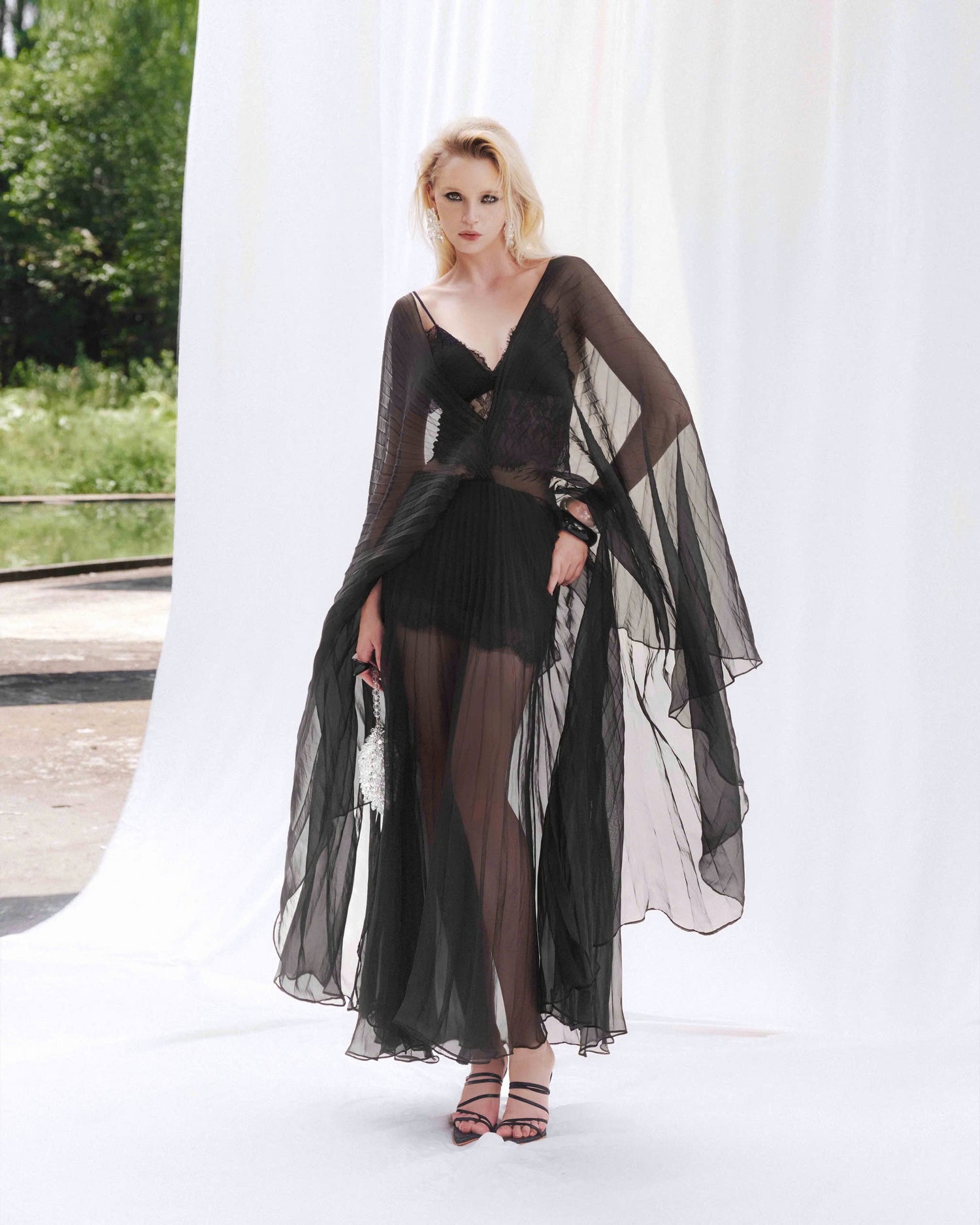 MUST HAVE Amelia Dress