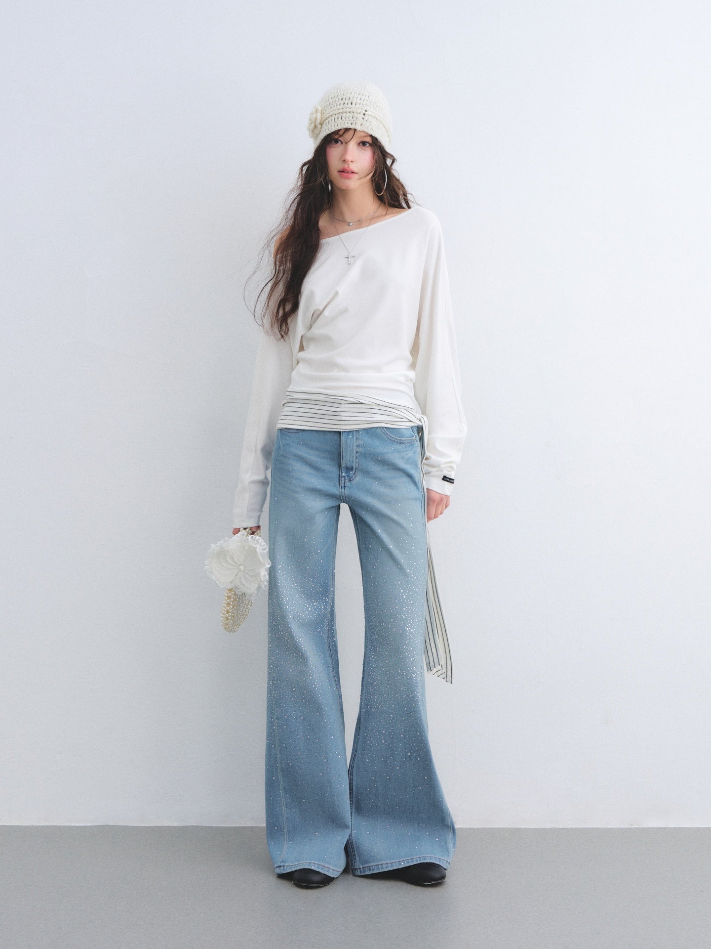 AsGony ASG26041 Washed rhinestone decorated micro flared jeans