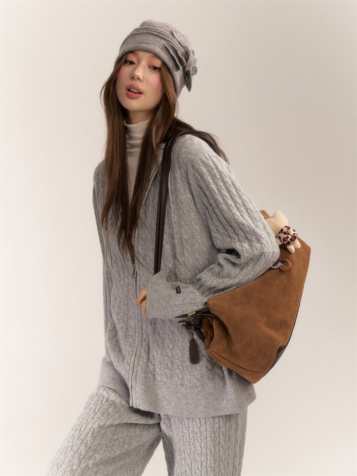 AsGony [Best Seller]  ASG24639 24653 Wool blend knitted top and slacks set