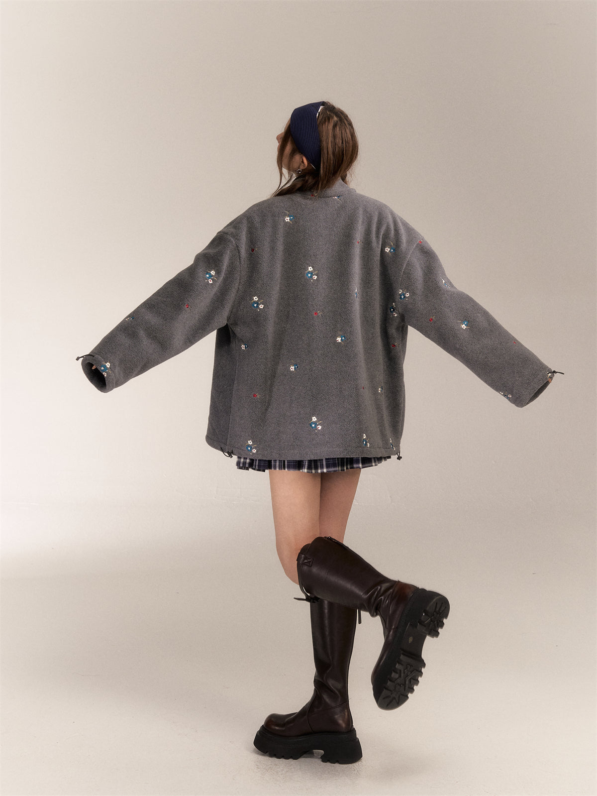 AsGony ASG24647 Floral embroidery fleece coat