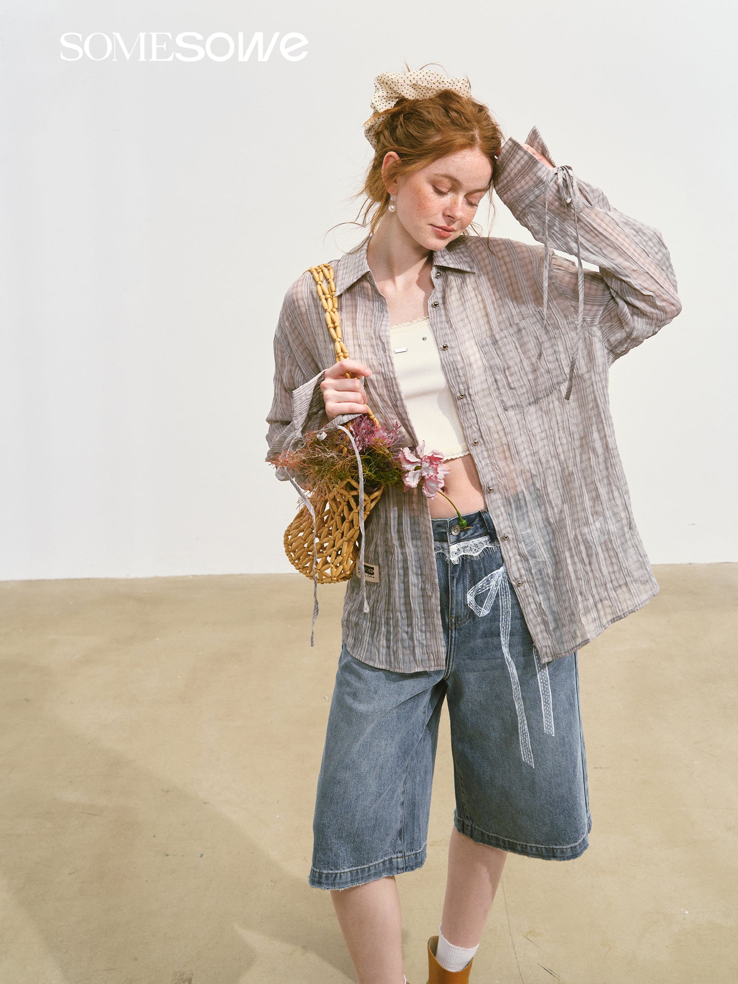 SOMESOWE S2508104 Pleated slightly transparent shirt (2color)